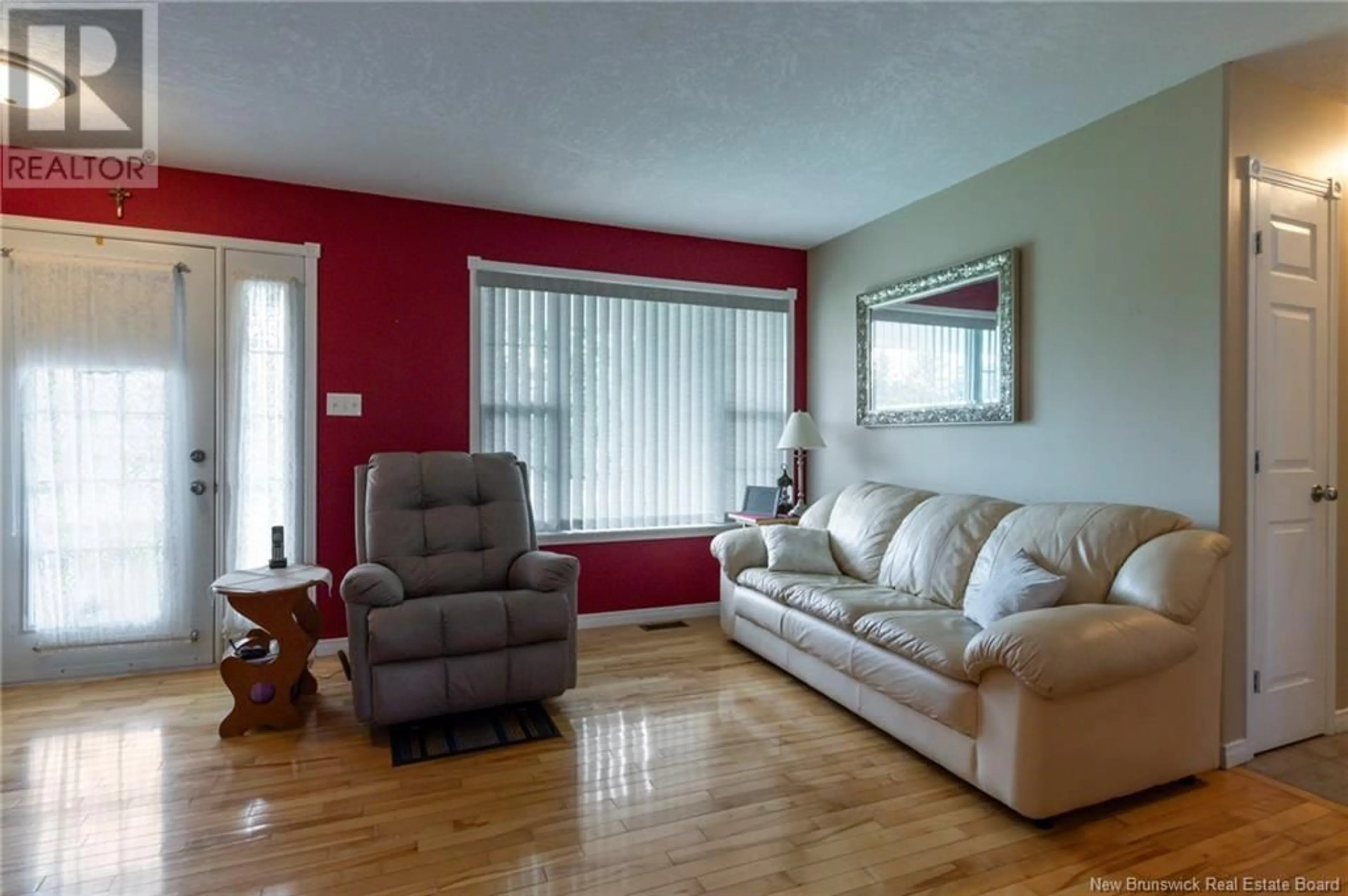 Living room, wood floors for 35 Dundas Avenue, Champ Dore New Brunswick E4V1N7