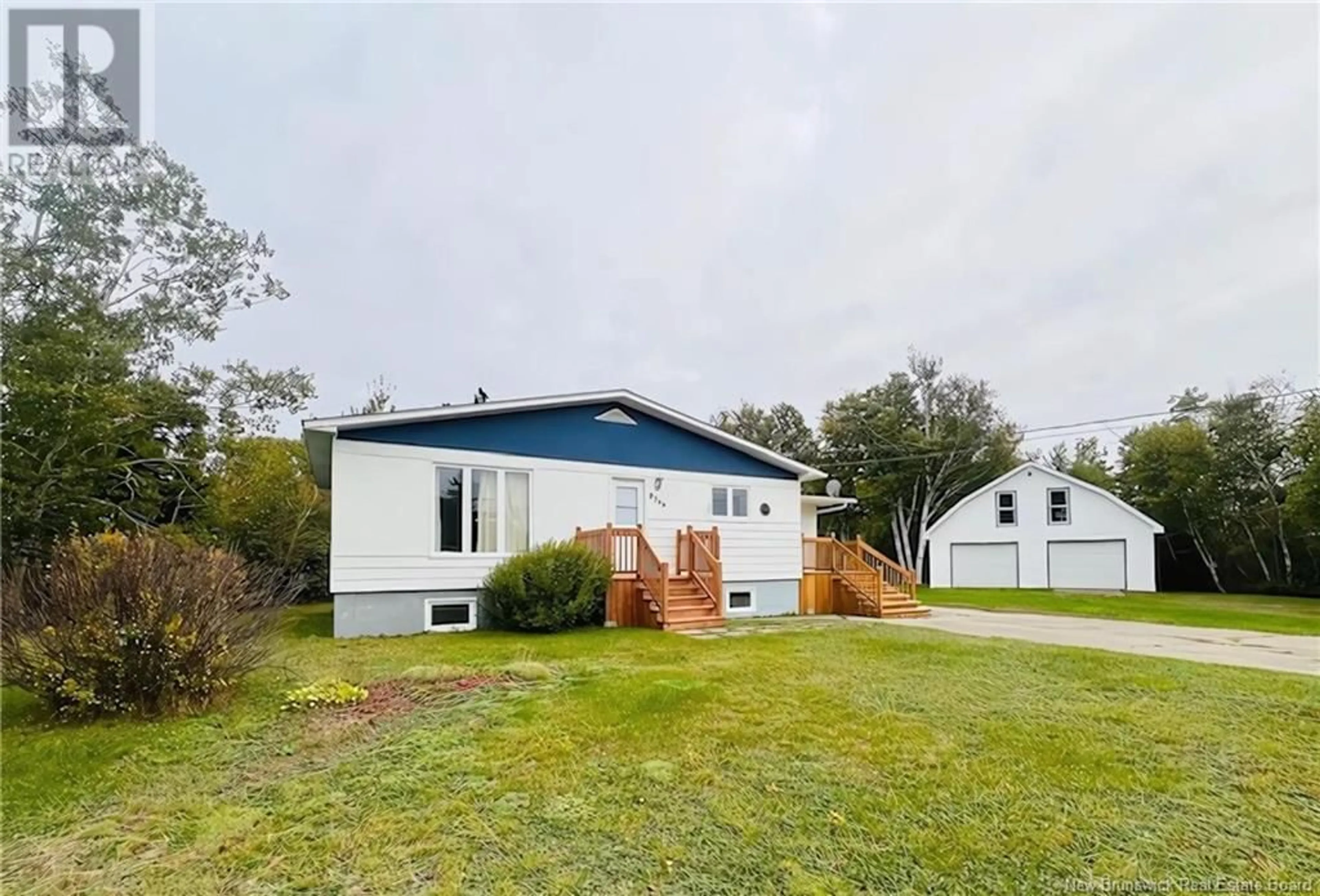 A pic from outside/outdoor area/front of a property/back of a property/a pic from drone, water/lake/river/ocean view for 8366 ROUTE 313, Petite-Rivière-de-I'lle New Brunswick E8T1W1