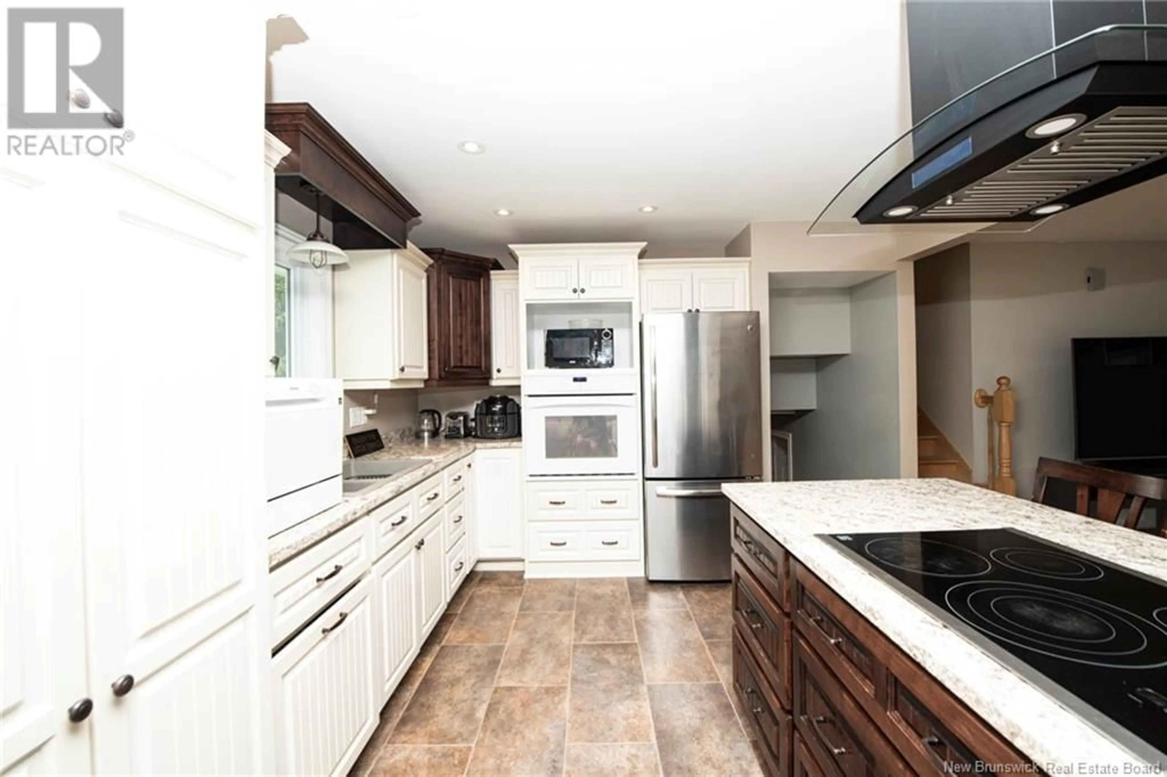 Contemporary kitchen, wood floors, cottage for 19 & 9 Perry Lane, Upper Coverdale New Brunswick E1J2G2