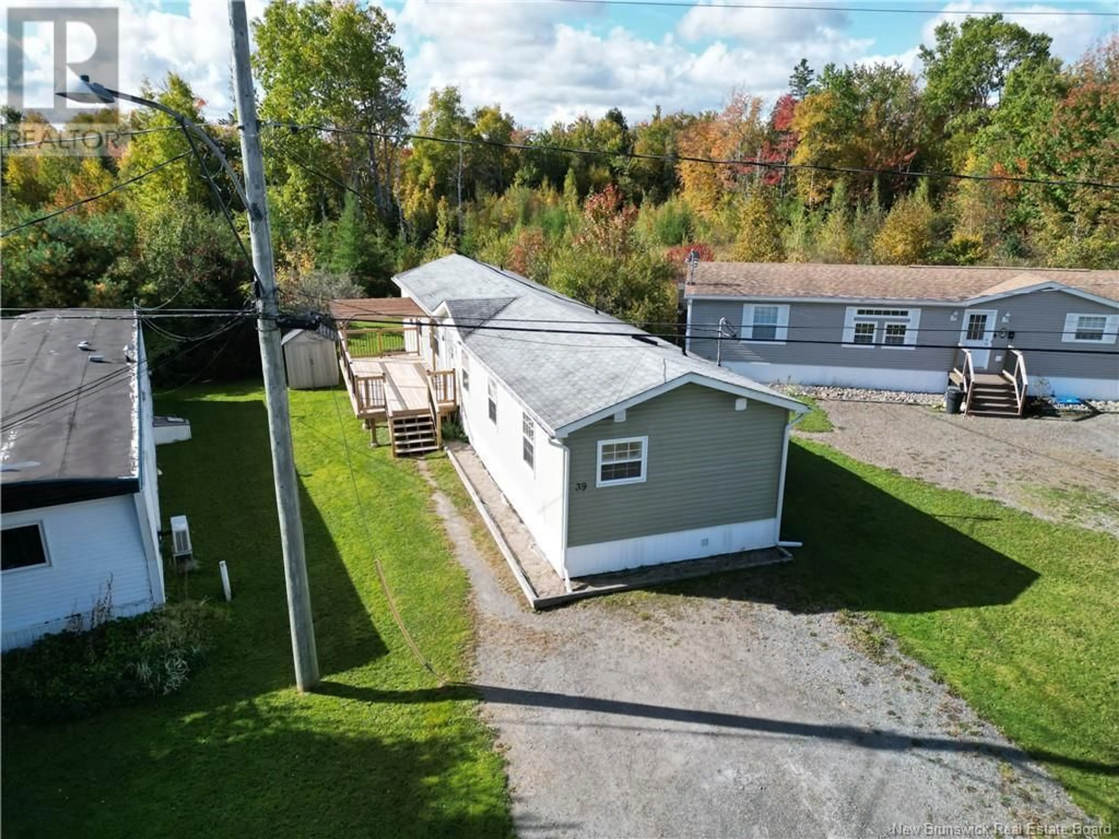 Shed for 39 Peterson Avenue, New Maryland New Brunswick E3C1P4