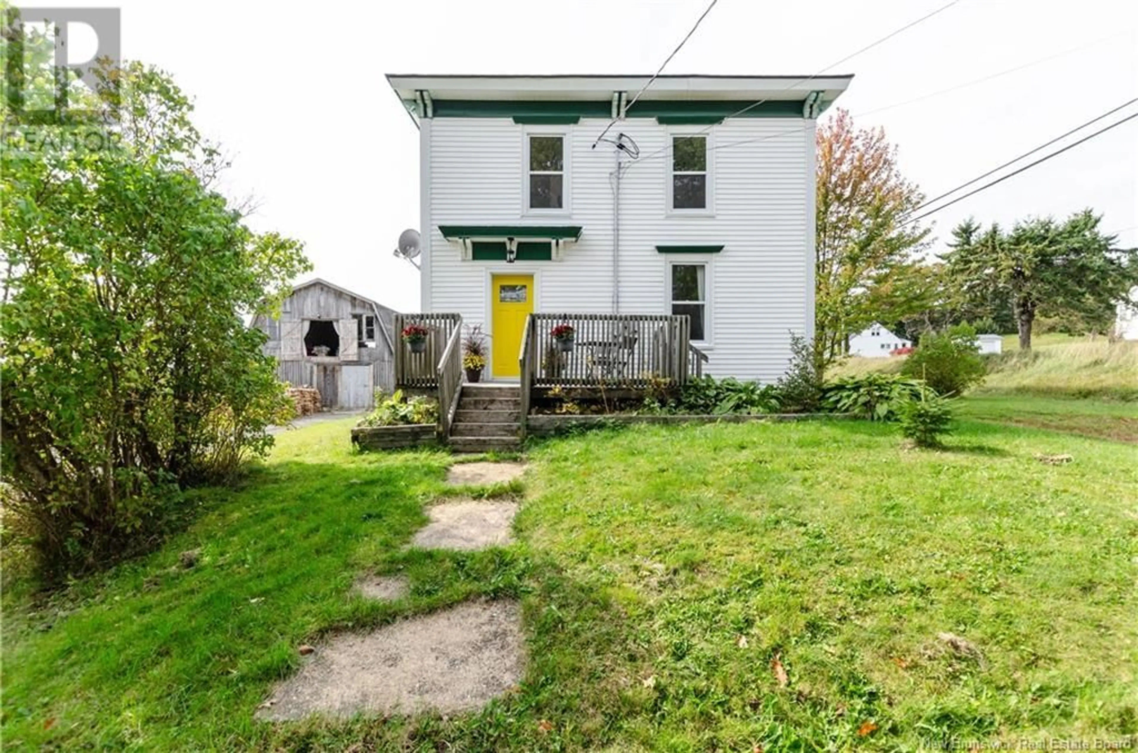 Frontside or backside of a home, cottage for 2 Porter Street, Riverside-Albert New Brunswick E4H3W3