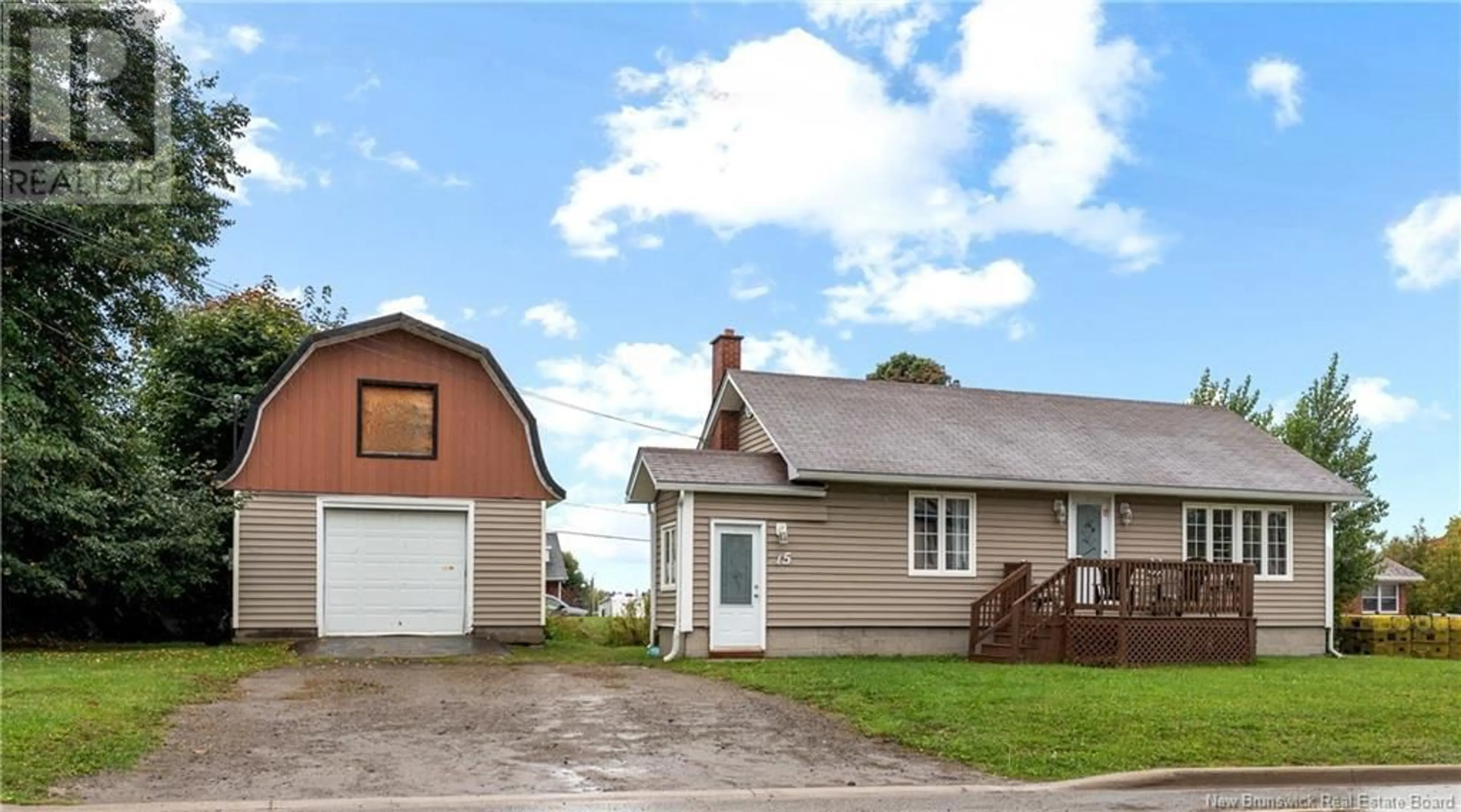 Frontside or backside of a home, cottage for 15 Chesley Street, Shediac New Brunswick E4P1M9