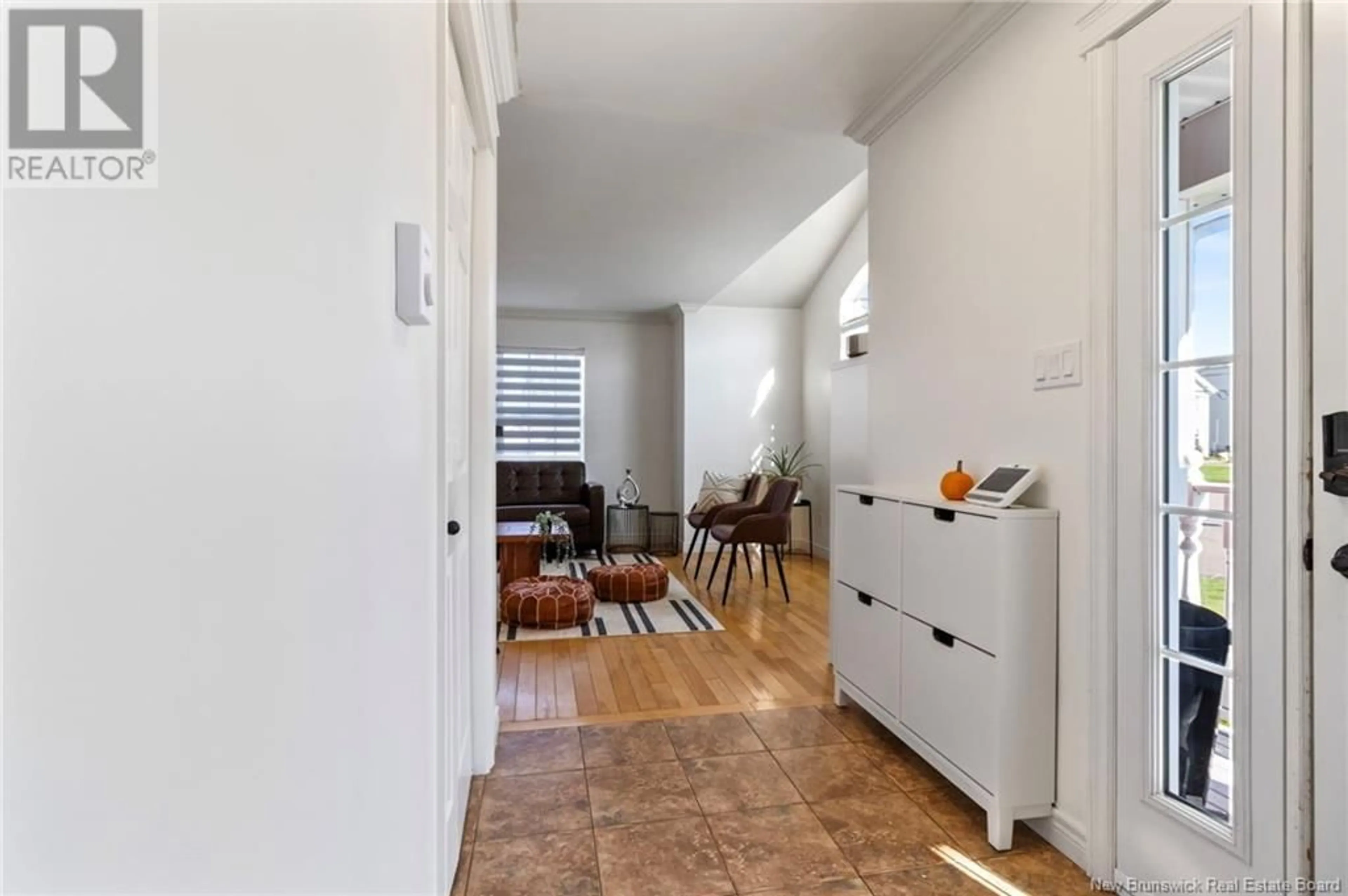 Indoor entryway, wood floors for 11 Cabernet Court, Dieppe New Brunswick E1A0H5