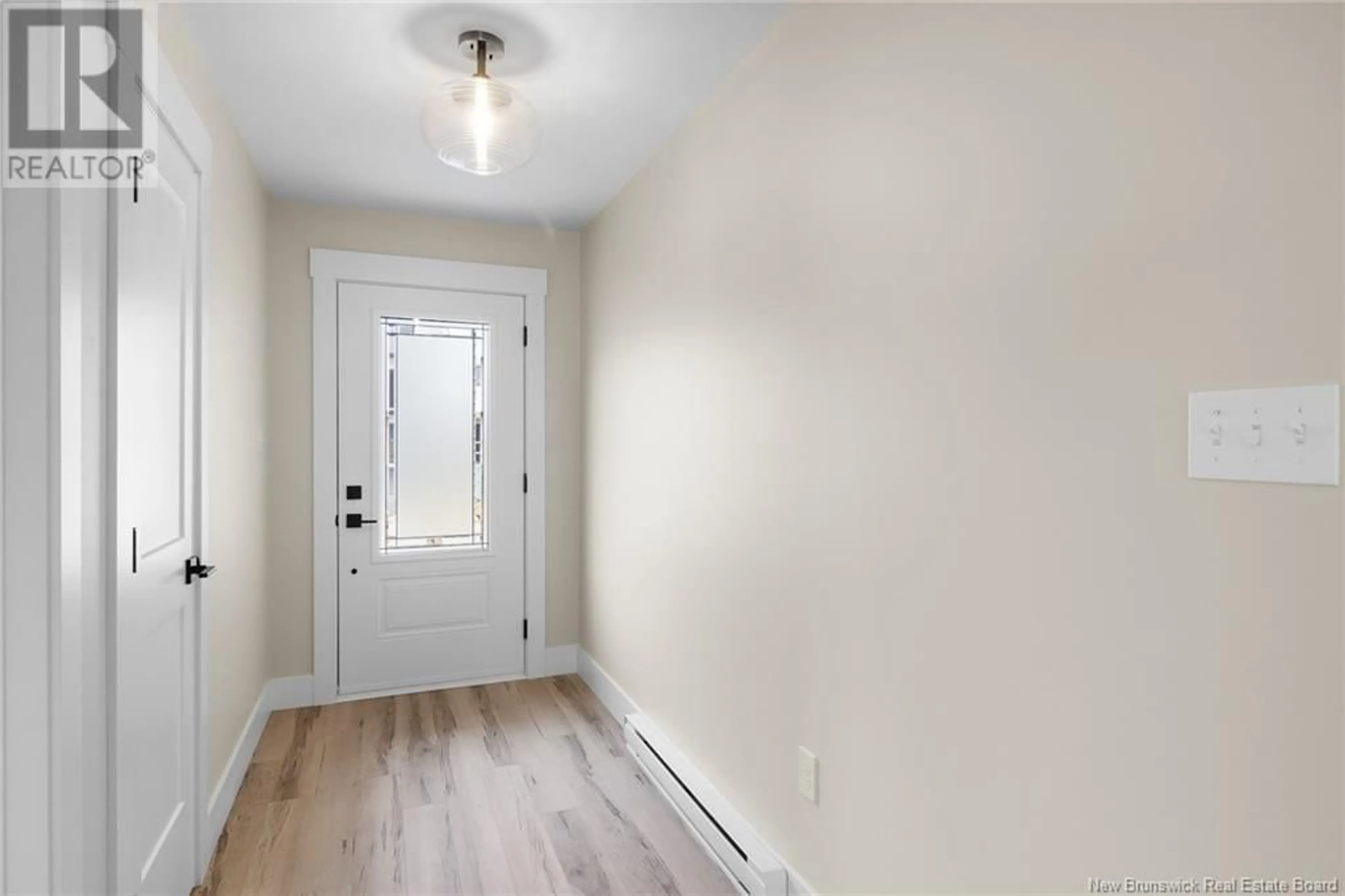 Indoor entryway, wood floors for 125 Attenborough Drive, Fredericton New Brunswick O0O0O0