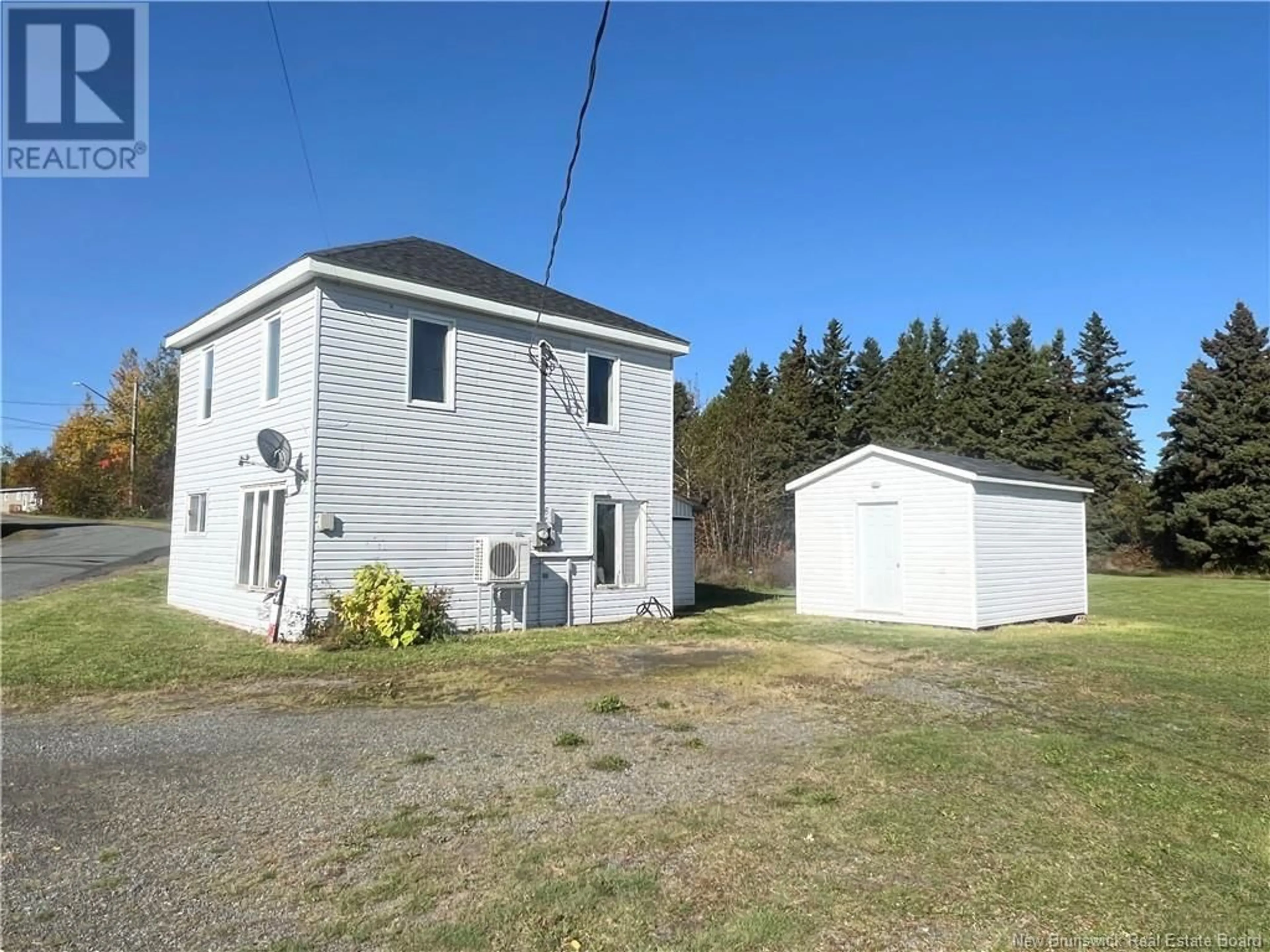 Frontside or backside of a home, cottage for 94 Rue Du Ruisseau, Pointe-Verte New Brunswick E8J2Y8