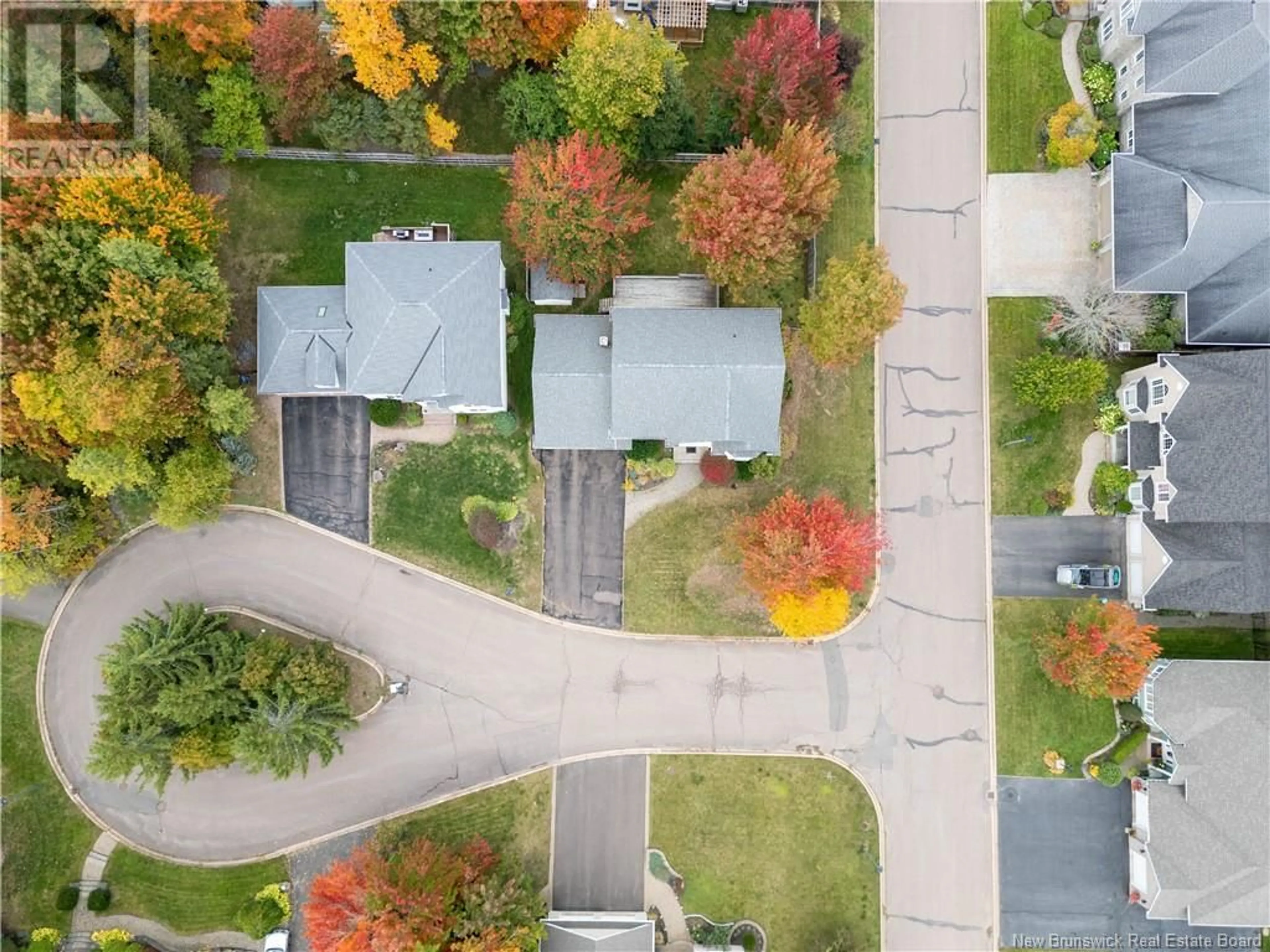 Frontside or backside of a home, the street view for 5 Willowdale Court, Moncton New Brunswick E1G3V9