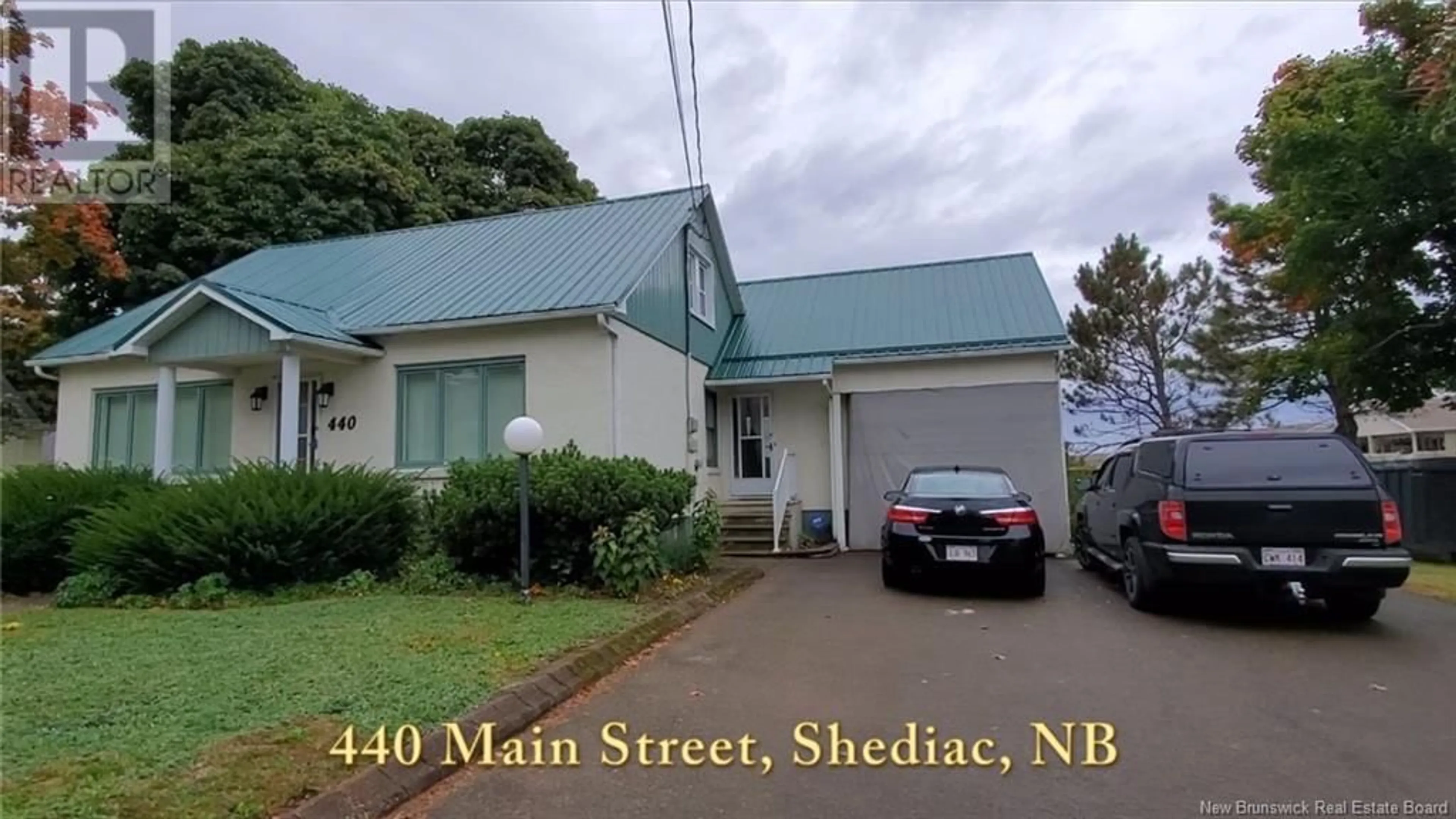 A pic from exterior of the house or condo, the street view for 440 Main Street, Shediac New Brunswick E4P2G5