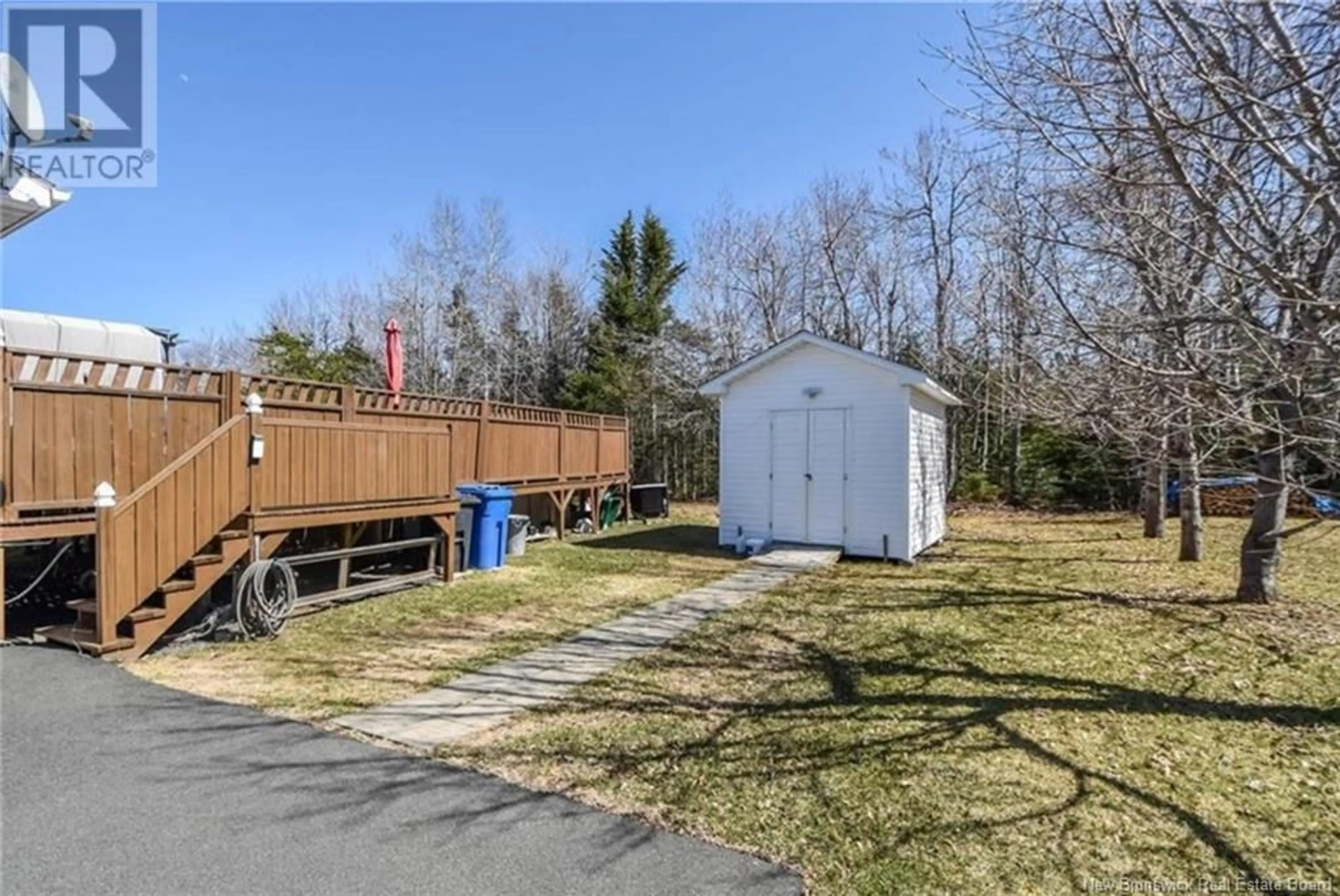 Shed for 624 Pascal, Tracadie New Brunswick E1X1B5