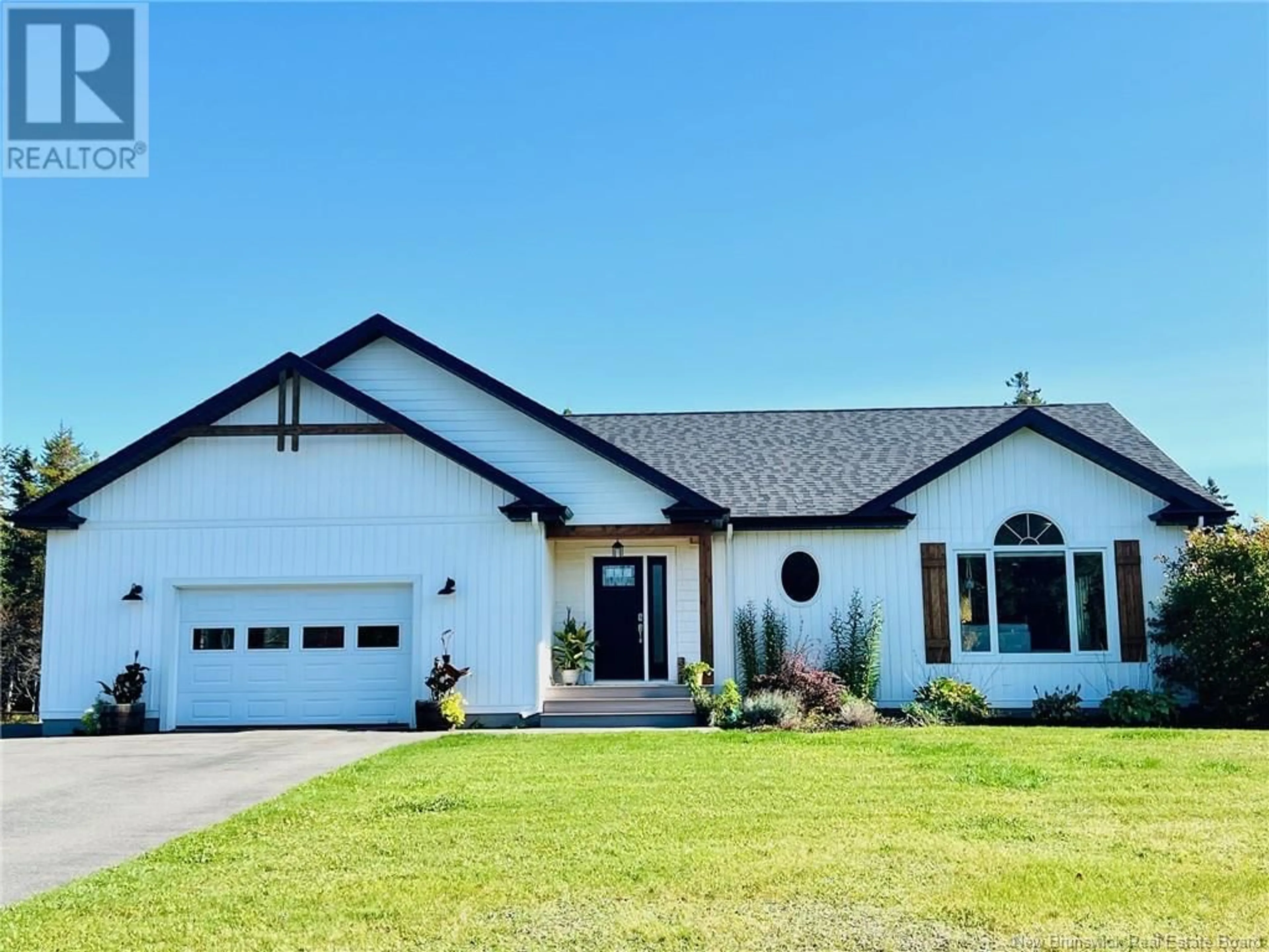 Frontside or backside of a home, cottage for 321 Chemin Guignard, Petite-Lamèque New Brunswick E8T4S3