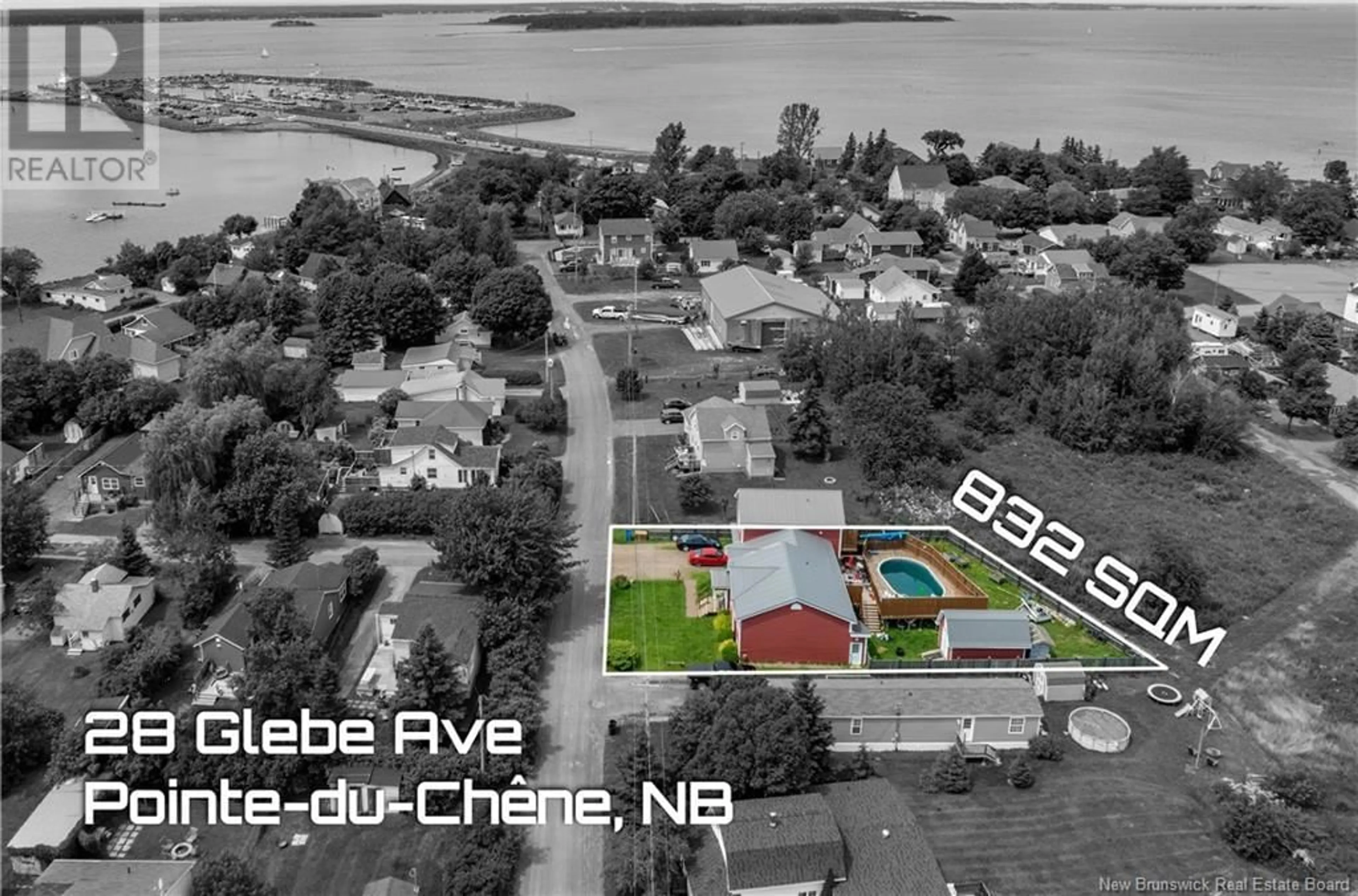 Frontside or backside of a home, the street view for 28 Glebe Avenue, Pointe-Du-Chêne New Brunswick E4P4J6