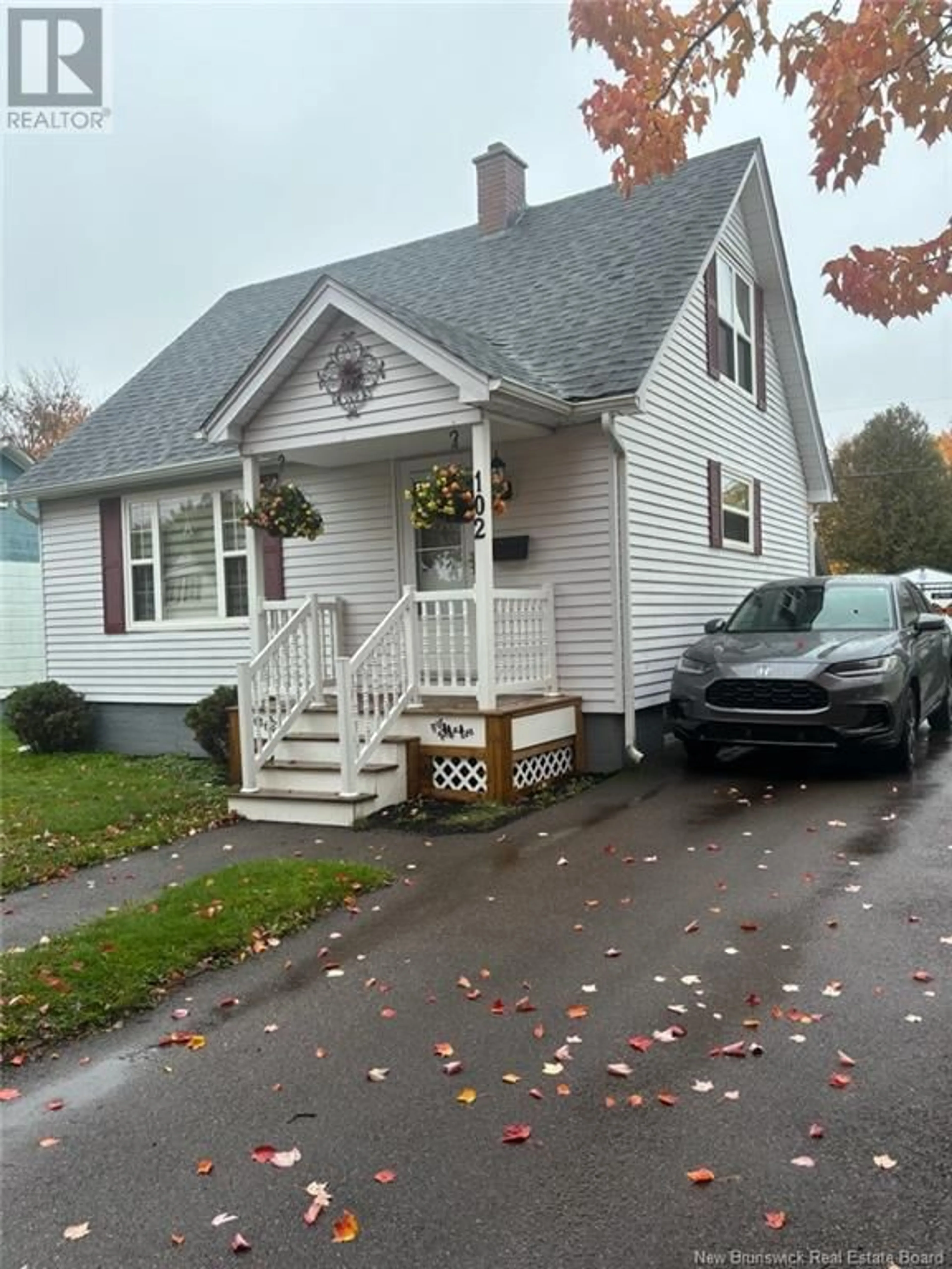 Frontside or backside of a home, cottage for 102 Jones Street, Moncton New Brunswick E1C6J6