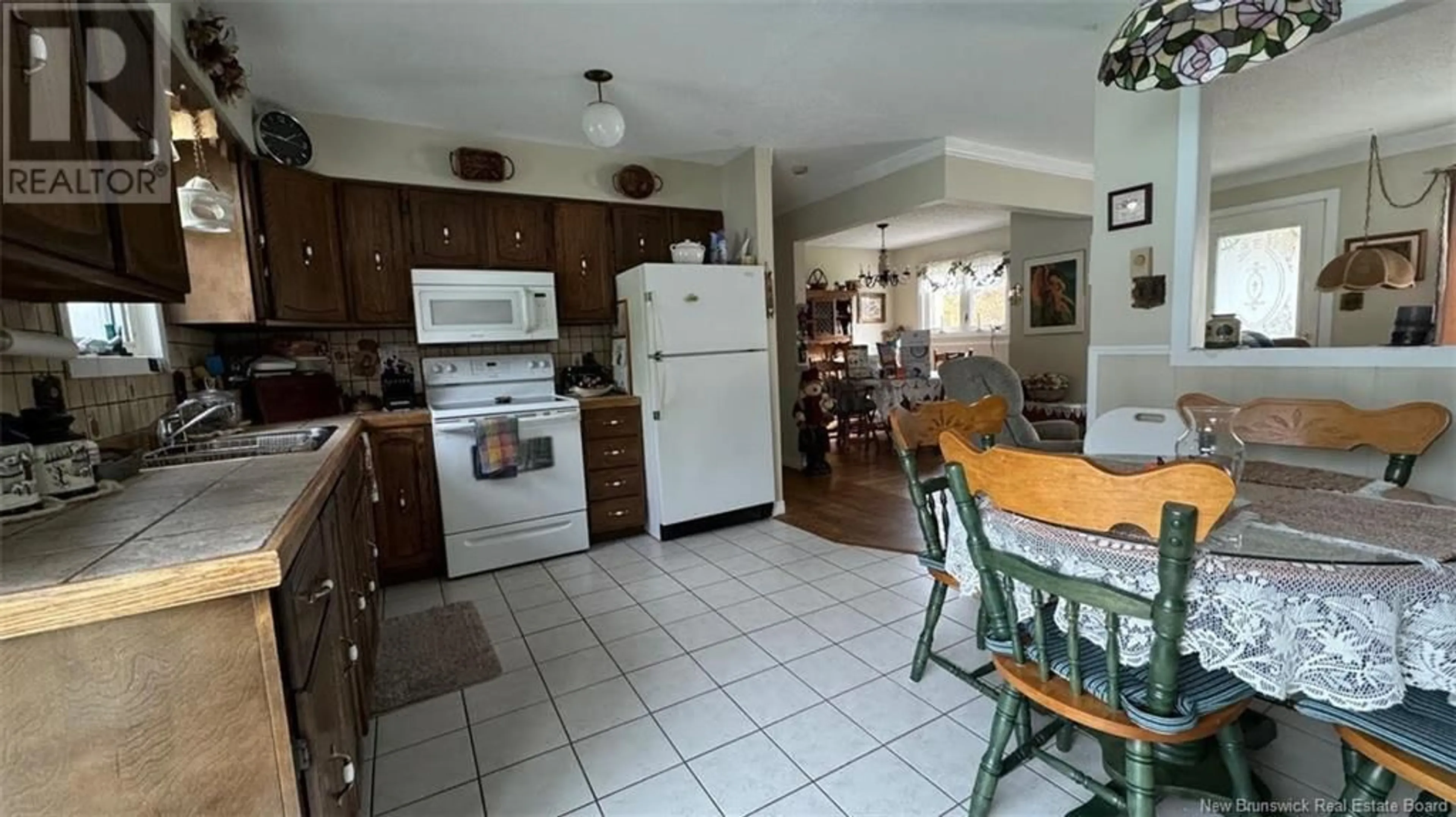 Kitchen, wood floors, cottage for 118 Caswell Street, Grand Falls New Brunswick E3Z1A6