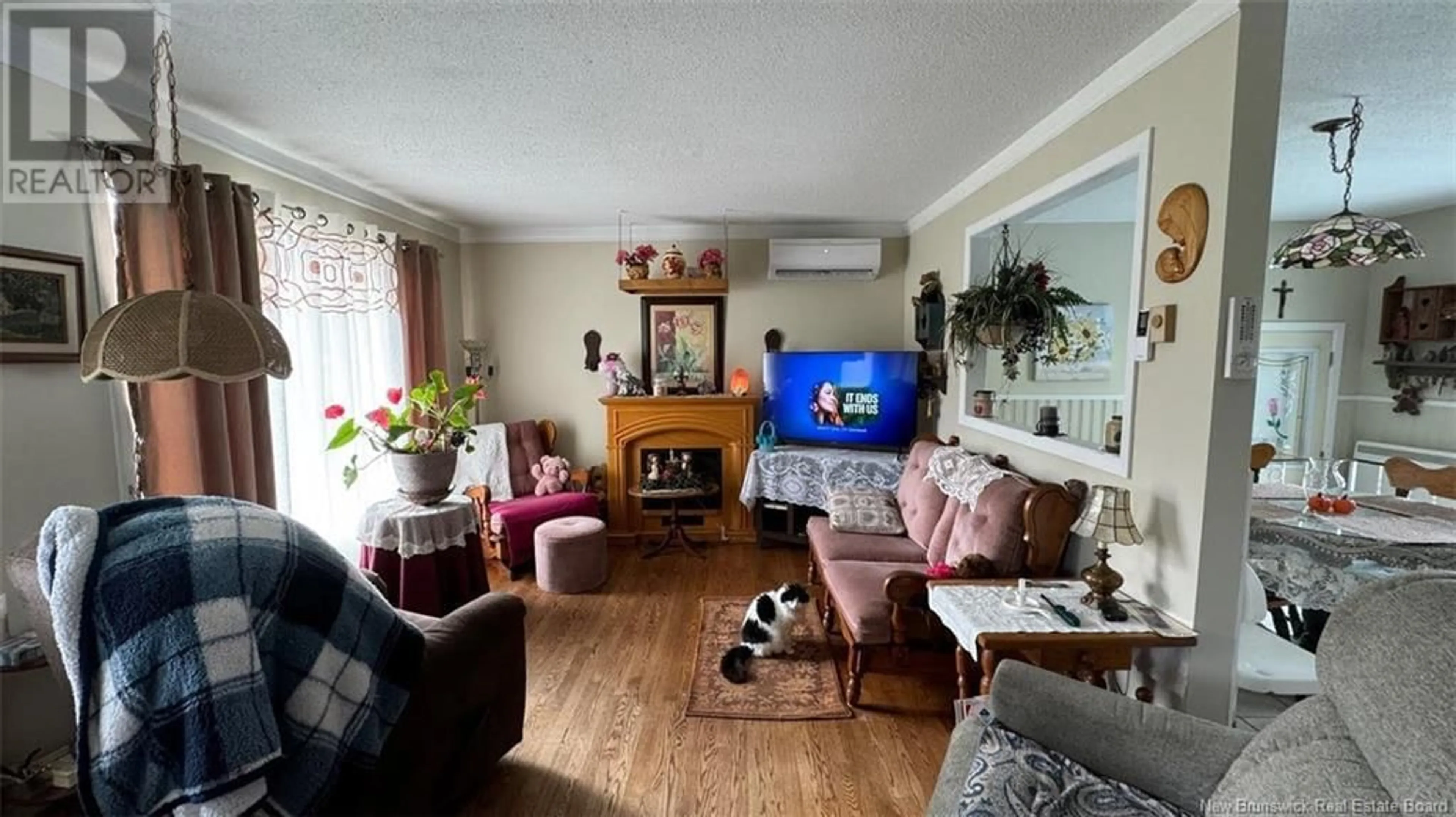 Living room, wood floors for 118 Caswell Street, Grand Falls New Brunswick E3Z1A6