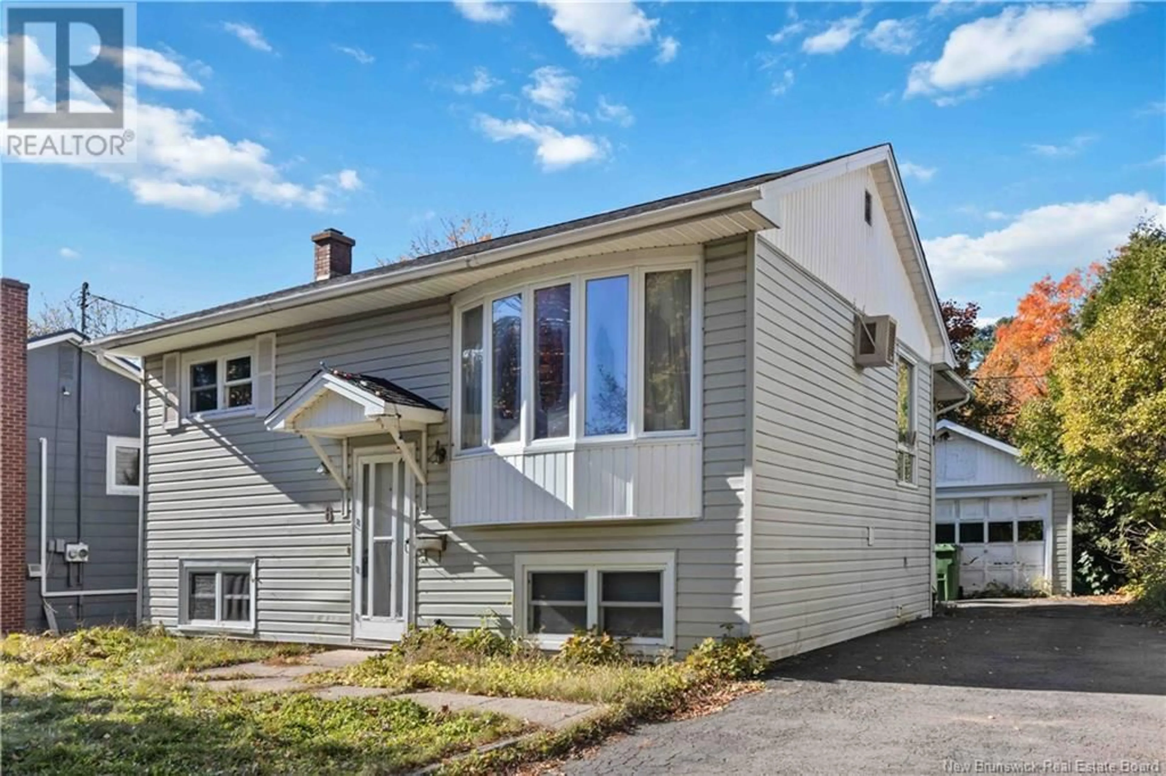 A pic from exterior of the house or condo, the front or back of building for 6 Lawrence Crescent, Fredericton New Brunswick E3A2H3