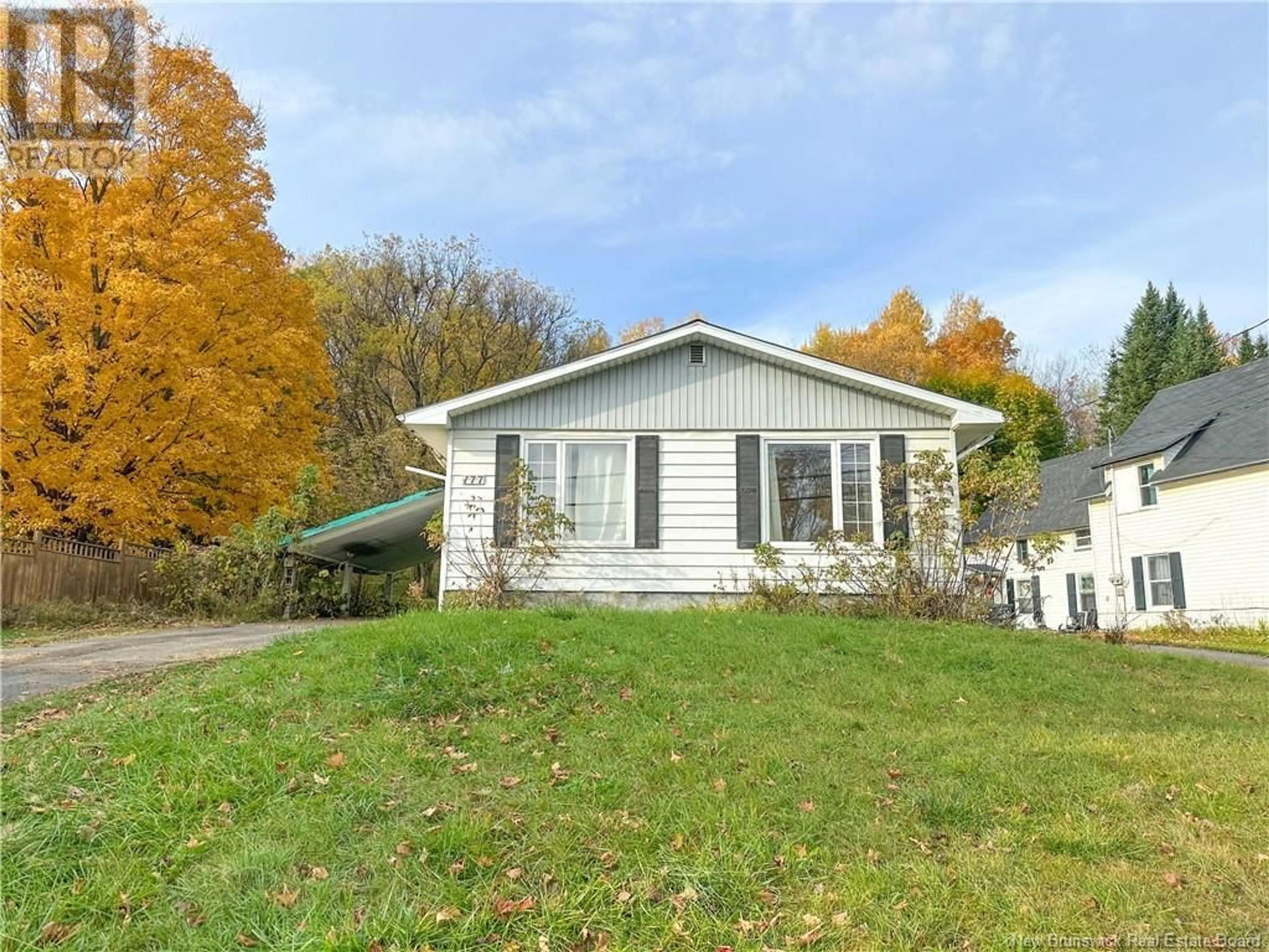 Frontside or backside of a home, cottage for 177 Houlton Street, Woodstock New Brunswick E7M1Y7