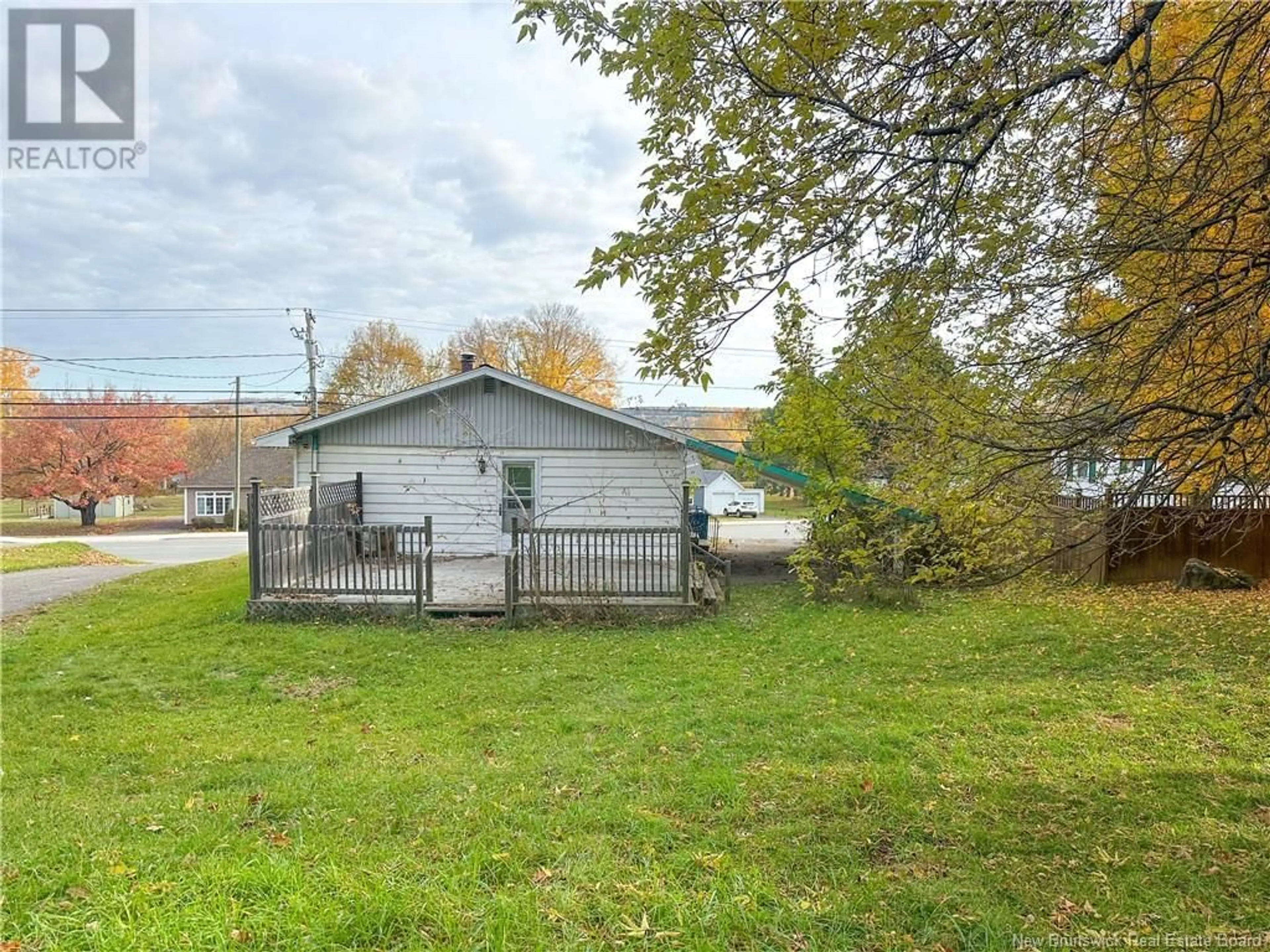 Shed for 177 Houlton Street, Woodstock New Brunswick E7M1Y7