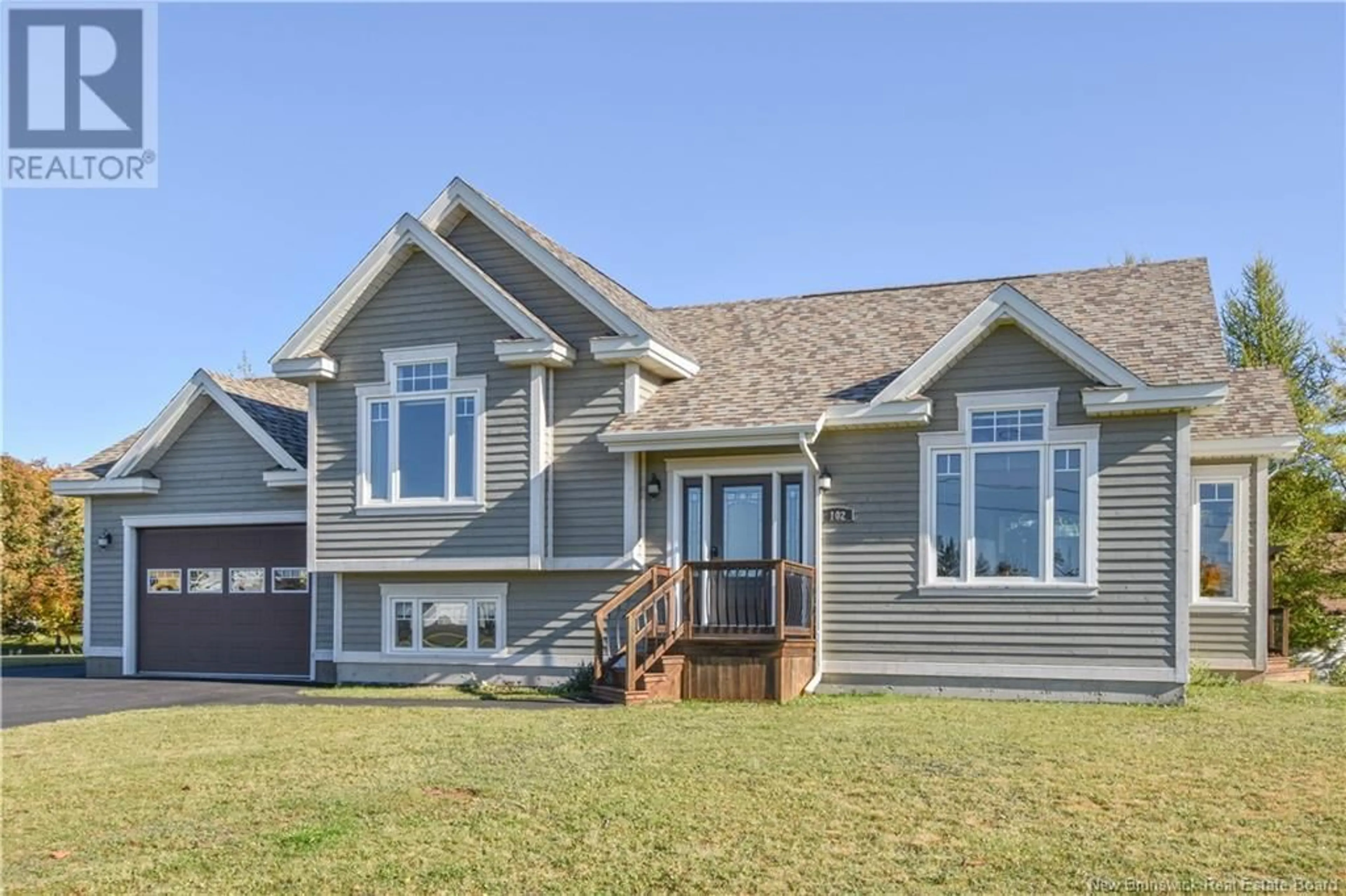 Frontside or backside of a home, cottage for 102 Mazerolle Street, Shippagan New Brunswick E8S0B7