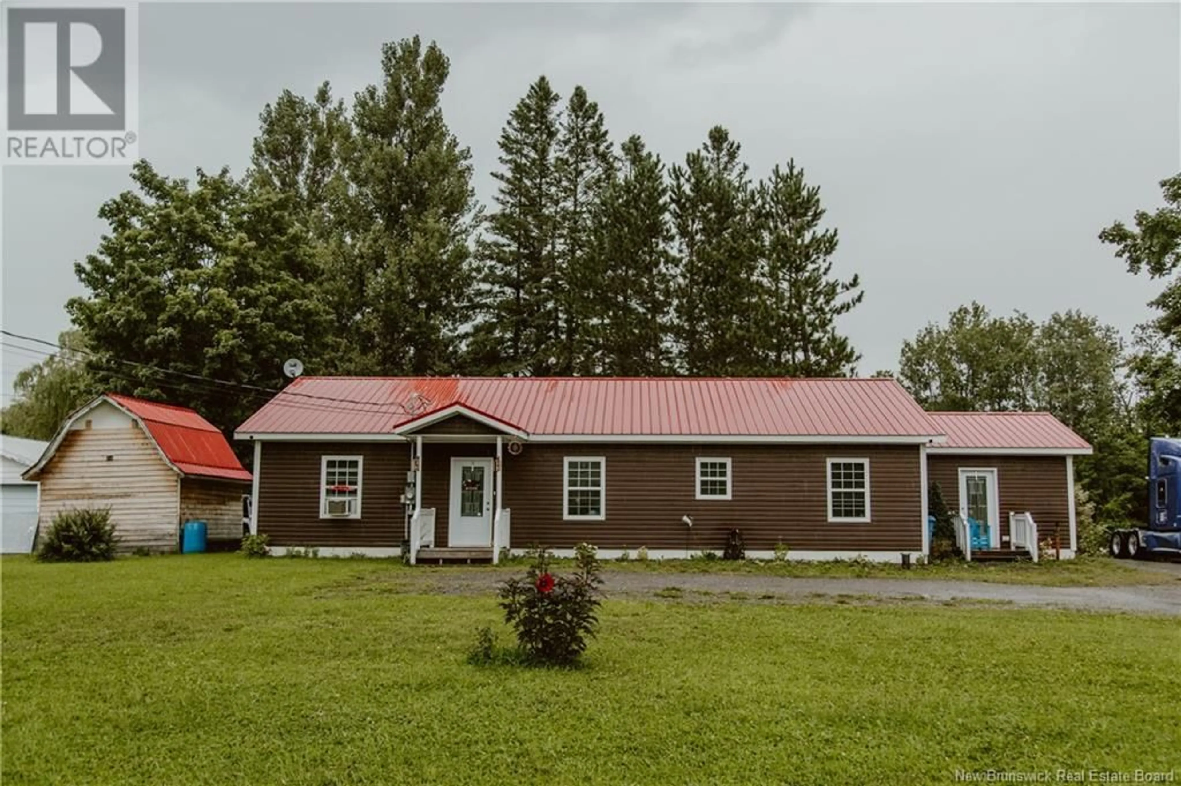 Frontside or backside of a home, cottage for 9 Mill Street, Centreville New Brunswick E7K2B5