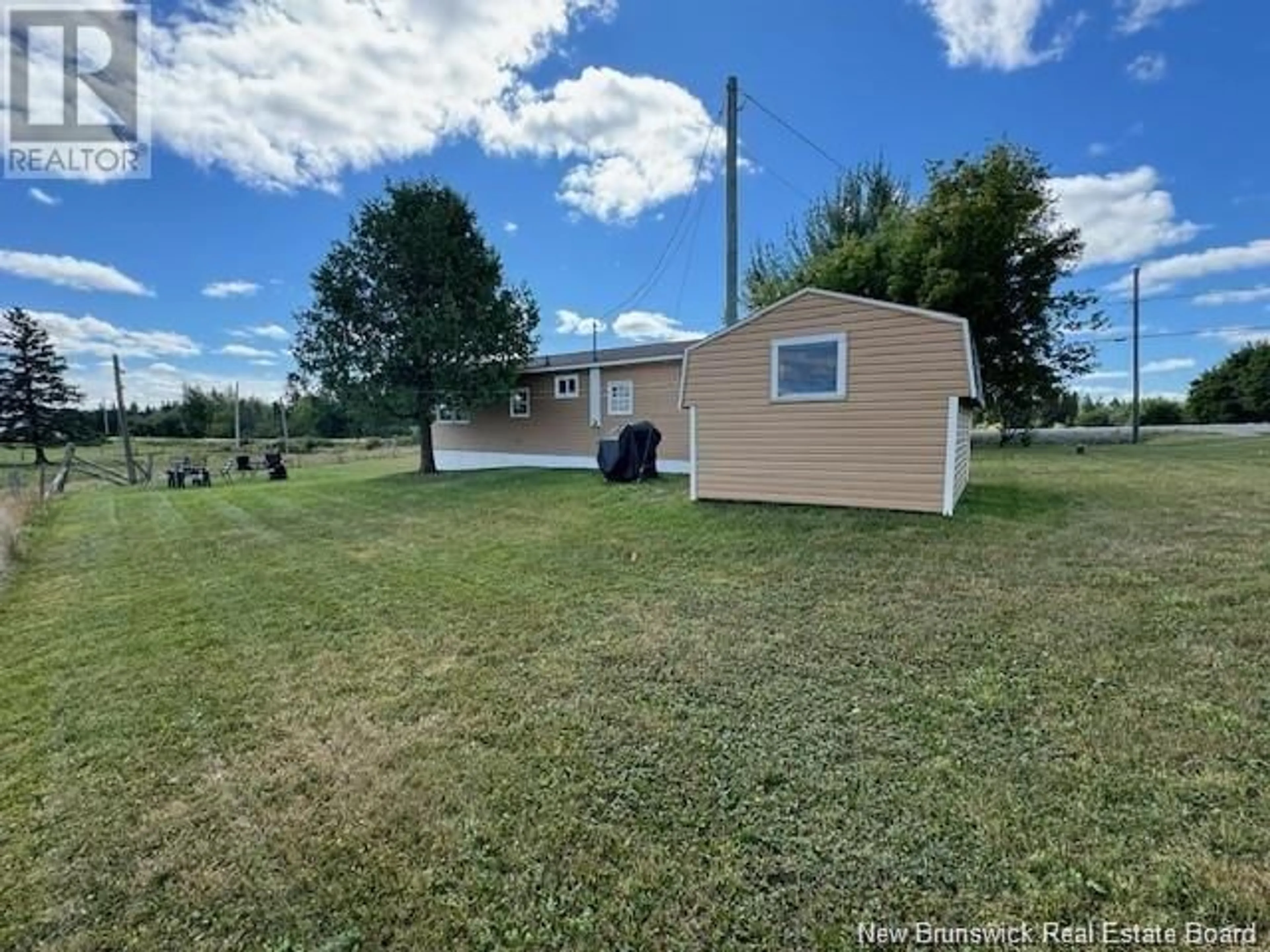 Shed for 1379 Route 885, Salisbury New Brunswick E4Z5C9