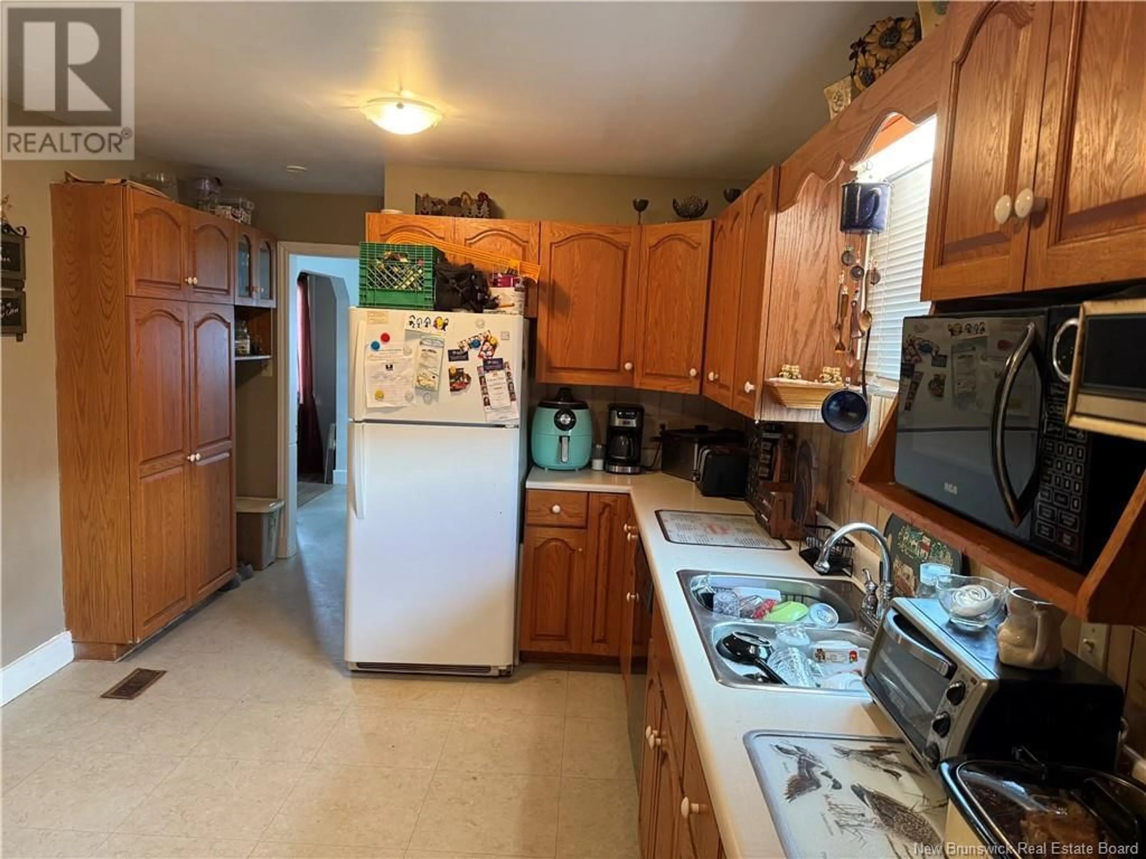 Kitchen, unknown floor, cottage for 604 Elmwood Drive, Moncton New Brunswick E1A2X5