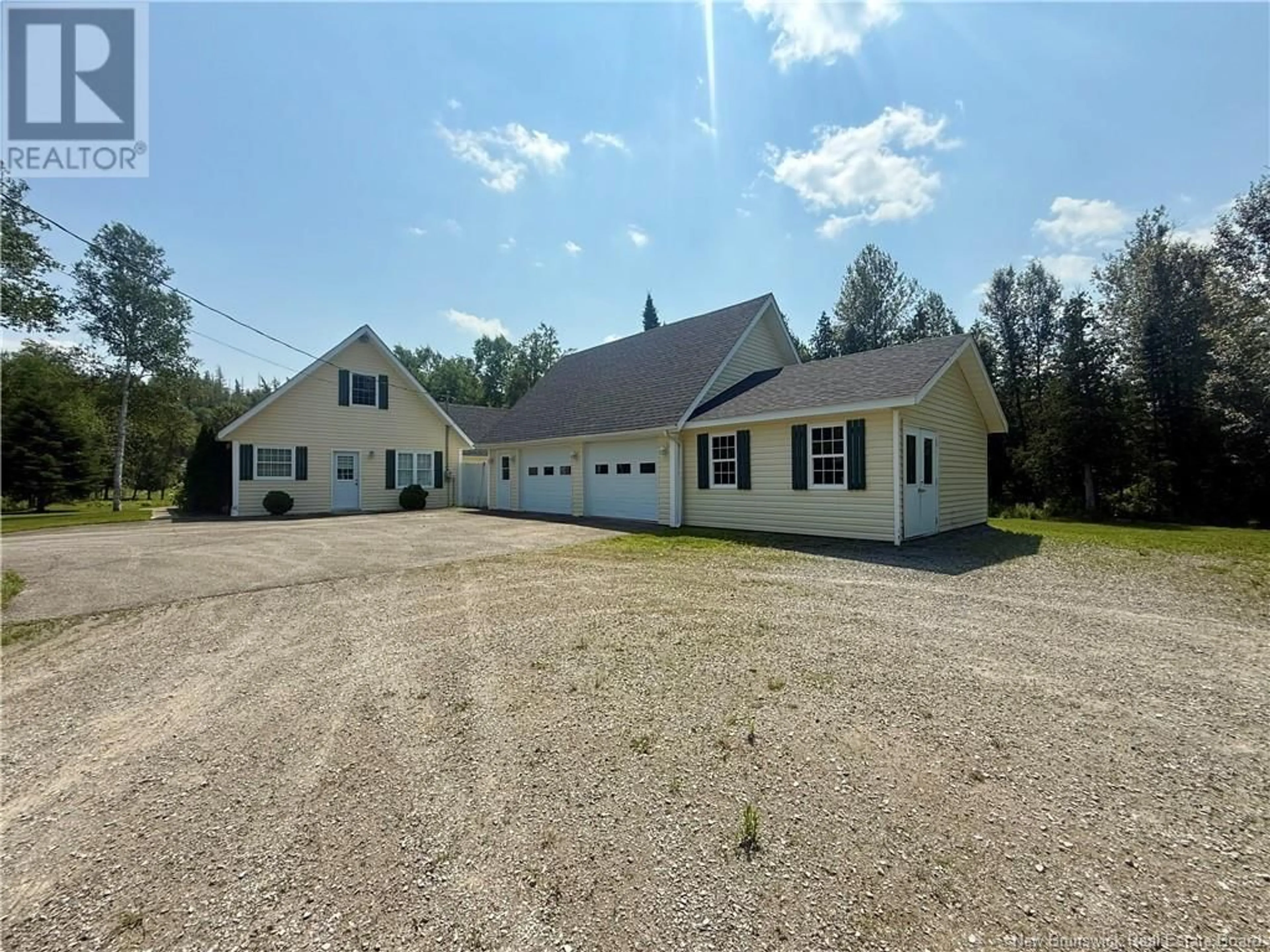 A pic from outside/outdoor area/front of a property/back of a property/a pic from drone, building for 30 CH CAMP, DSL de Drummond/DSL of Drummond New Brunswick E3Y3X9