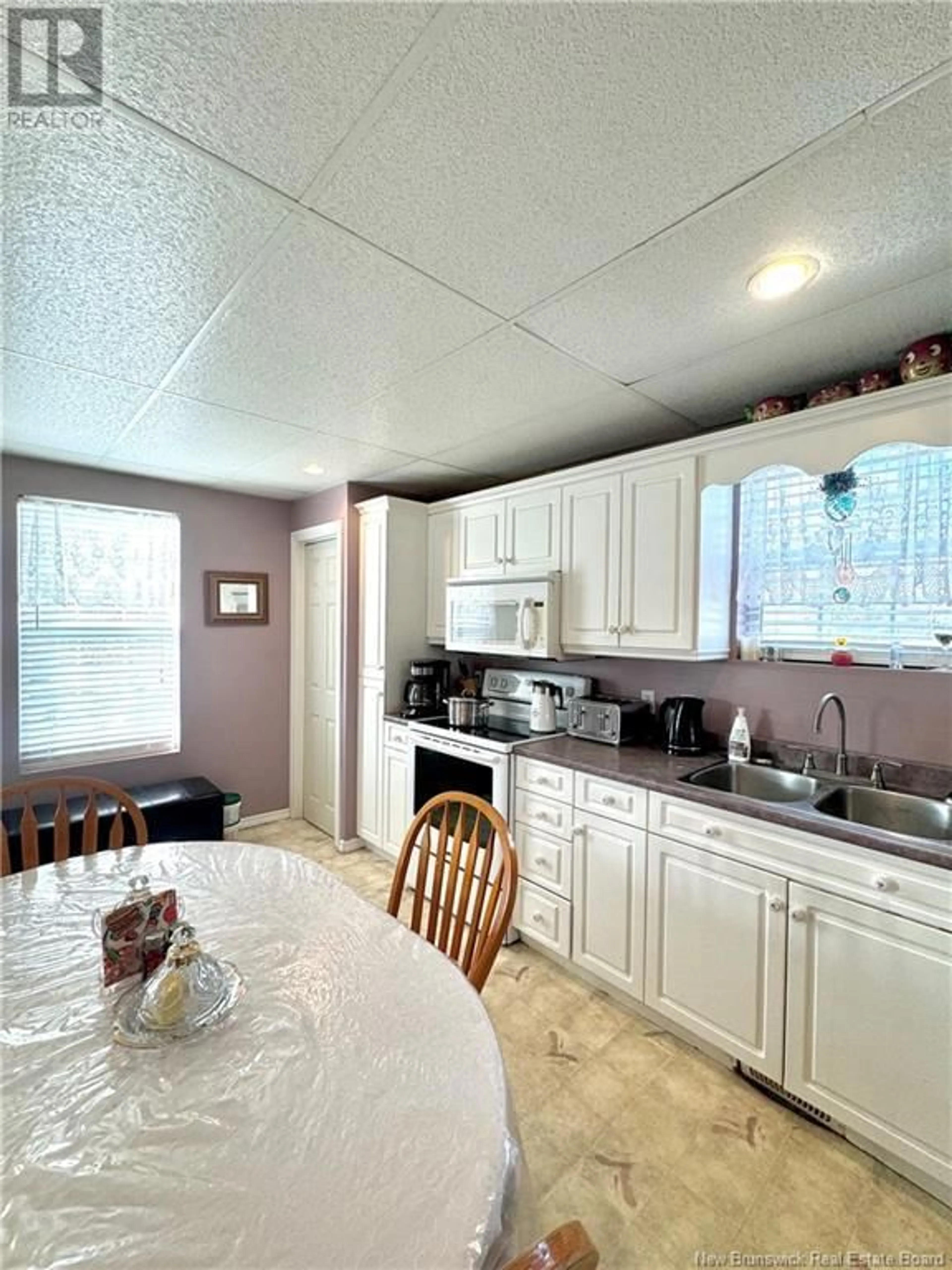 Kitchen, wood floors, cottage for 91 Rue Principale, Neguac New Brunswick E9G1R2