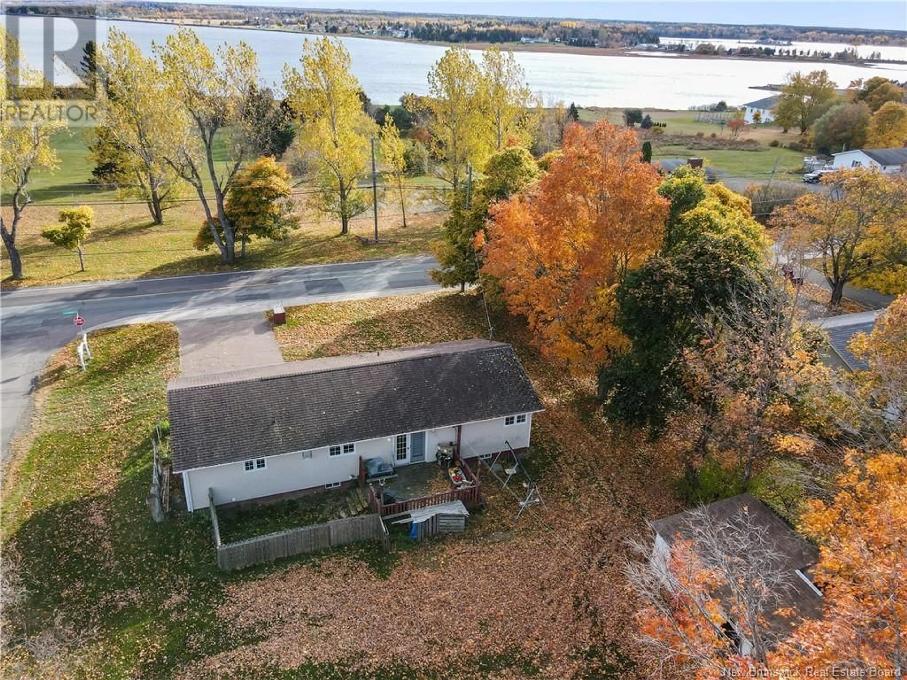 A pic from exterior of the house or condo, cottage for 92 Du Couvent, Bouctouche New Brunswick E4S3B9