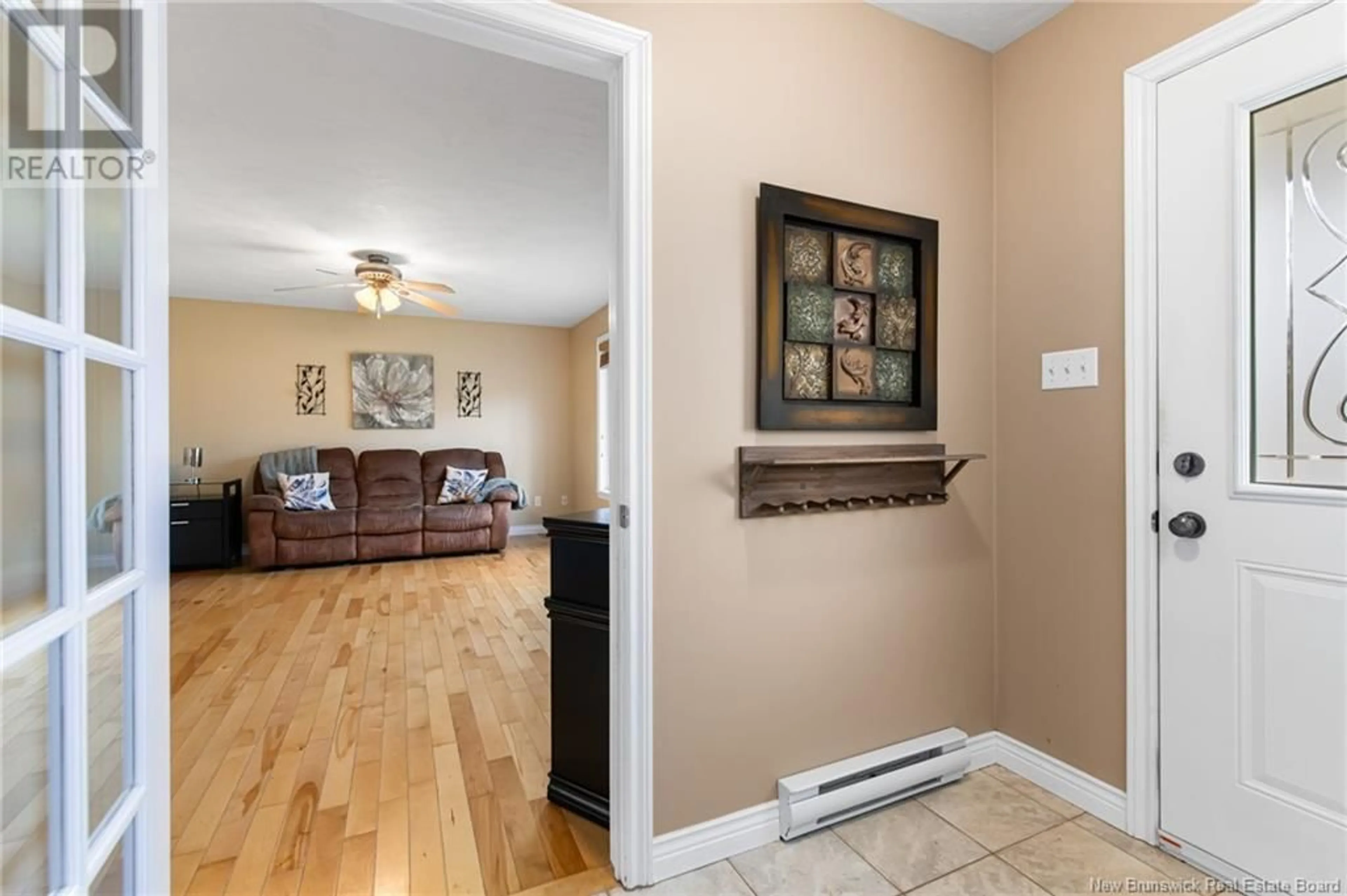 Indoor entryway, wood floors for 2679 Amirault Street, Dieppe New Brunswick E1A7K9