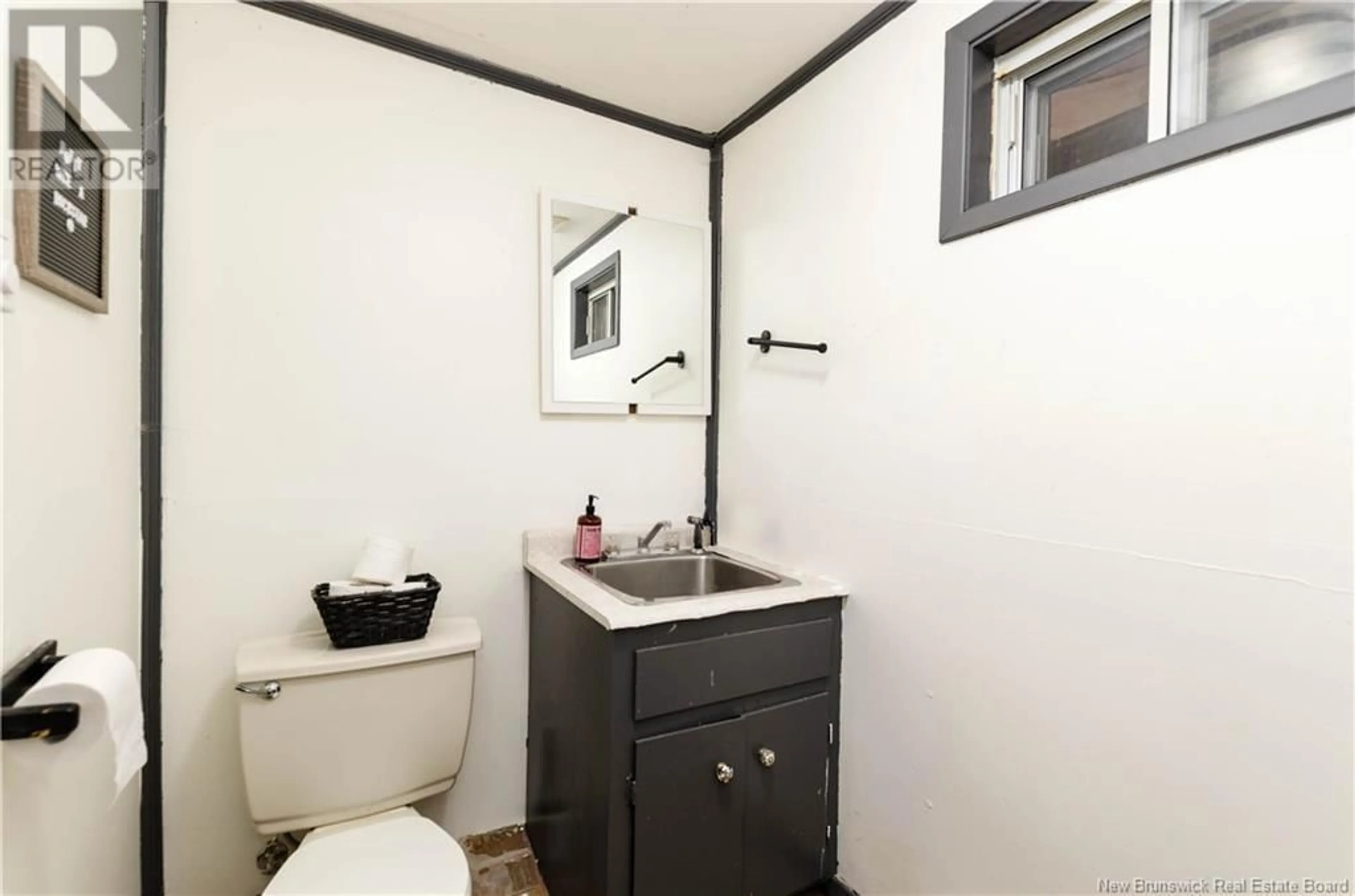 Standard bathroom, unknown floor for 4868 Salem Road, Hillsborough New Brunswick E4H3G4