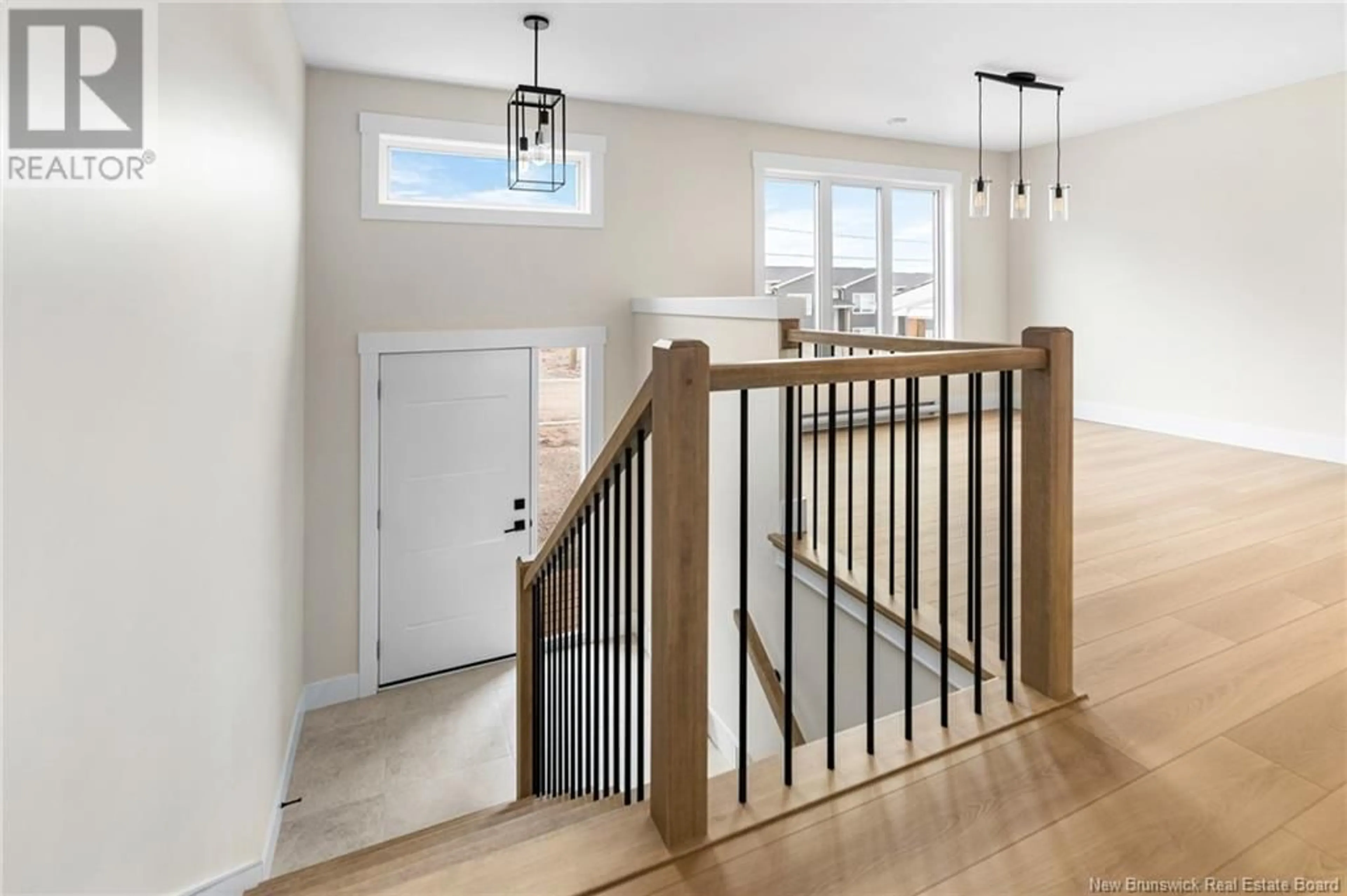 Indoor entryway, wood floors for 138 Ernest Street, Dieppe New Brunswick E1A4T2