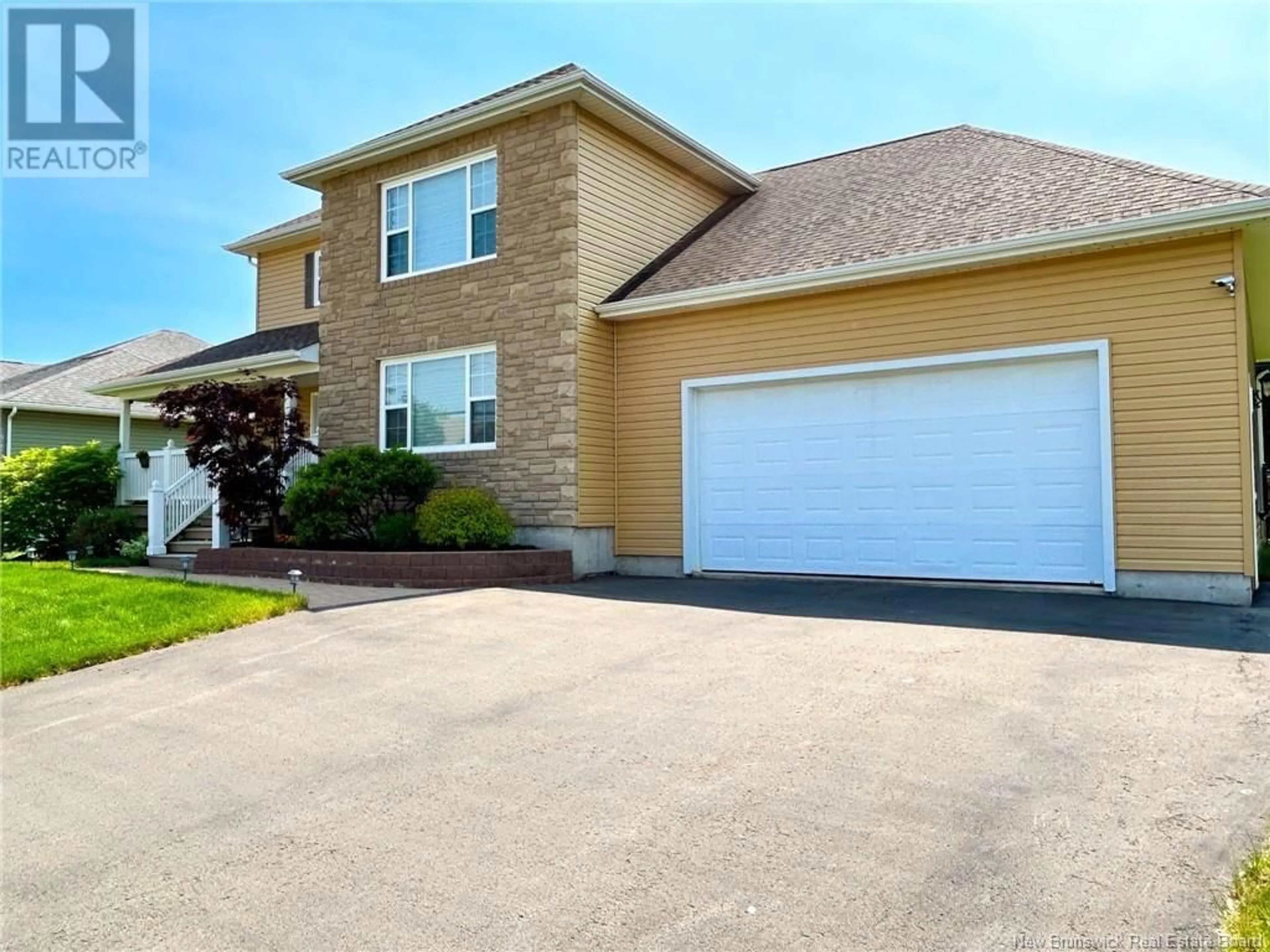 Frontside or backside of a home, the street view for 196 Mailhot, Moncton New Brunswick E1G0A3