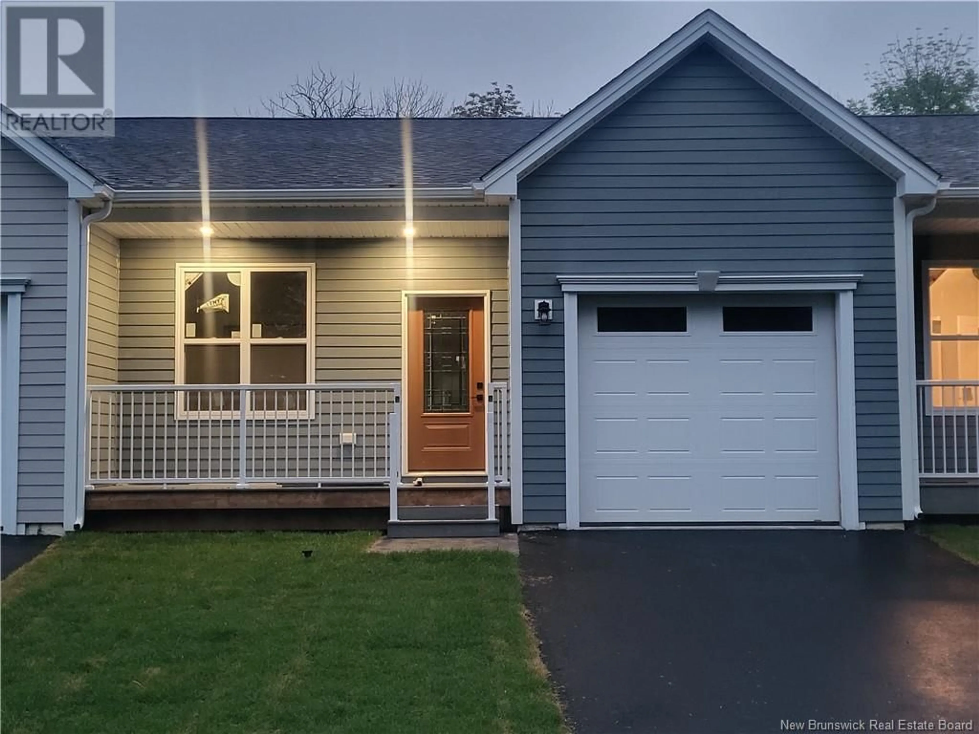 Home with vinyl exterior material for 14 Edith Way, Fredericton New Brunswick E3C0H7