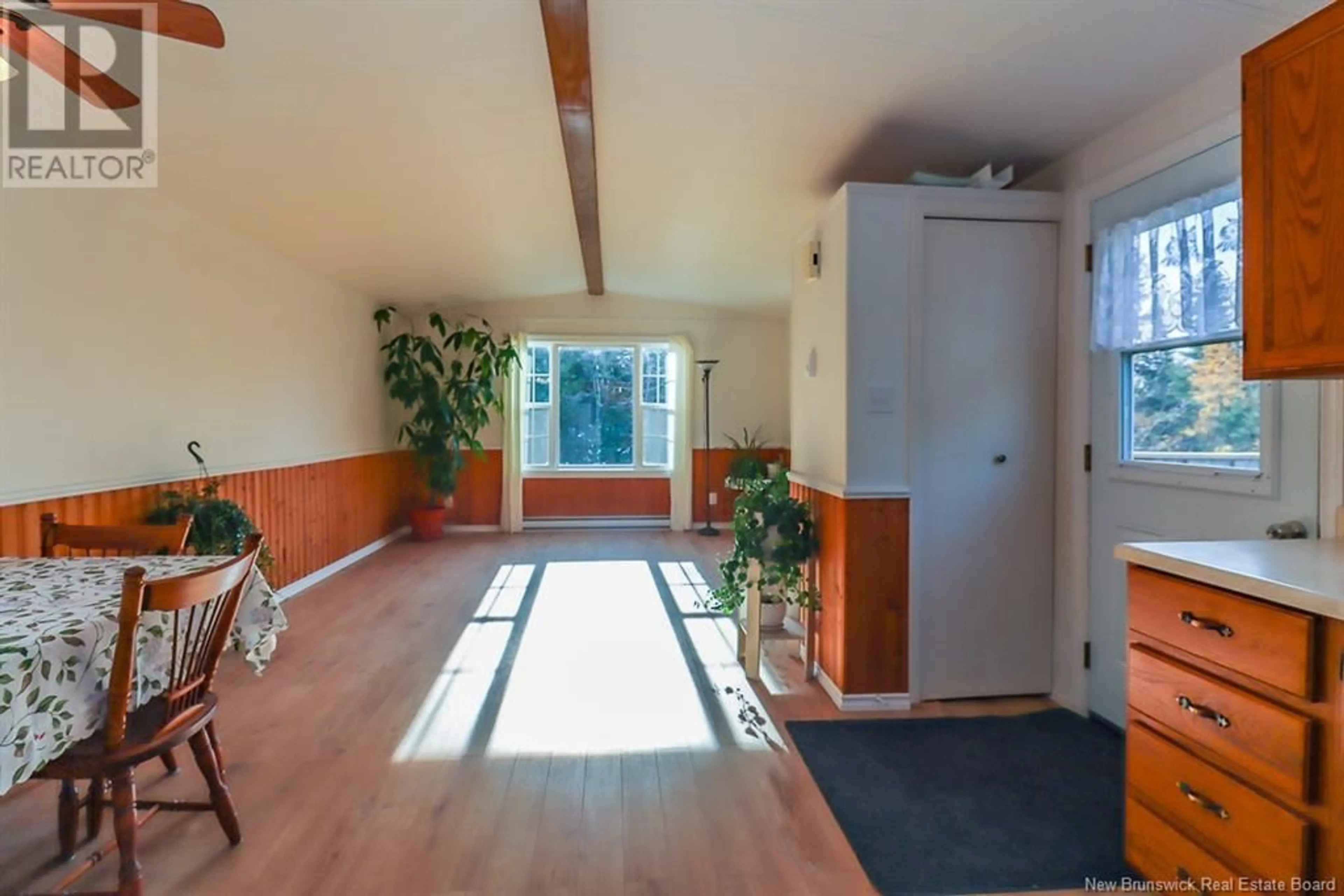 Indoor foyer, wood floors for 85 McLeod Road, Saint John New Brunswick E2J4S6