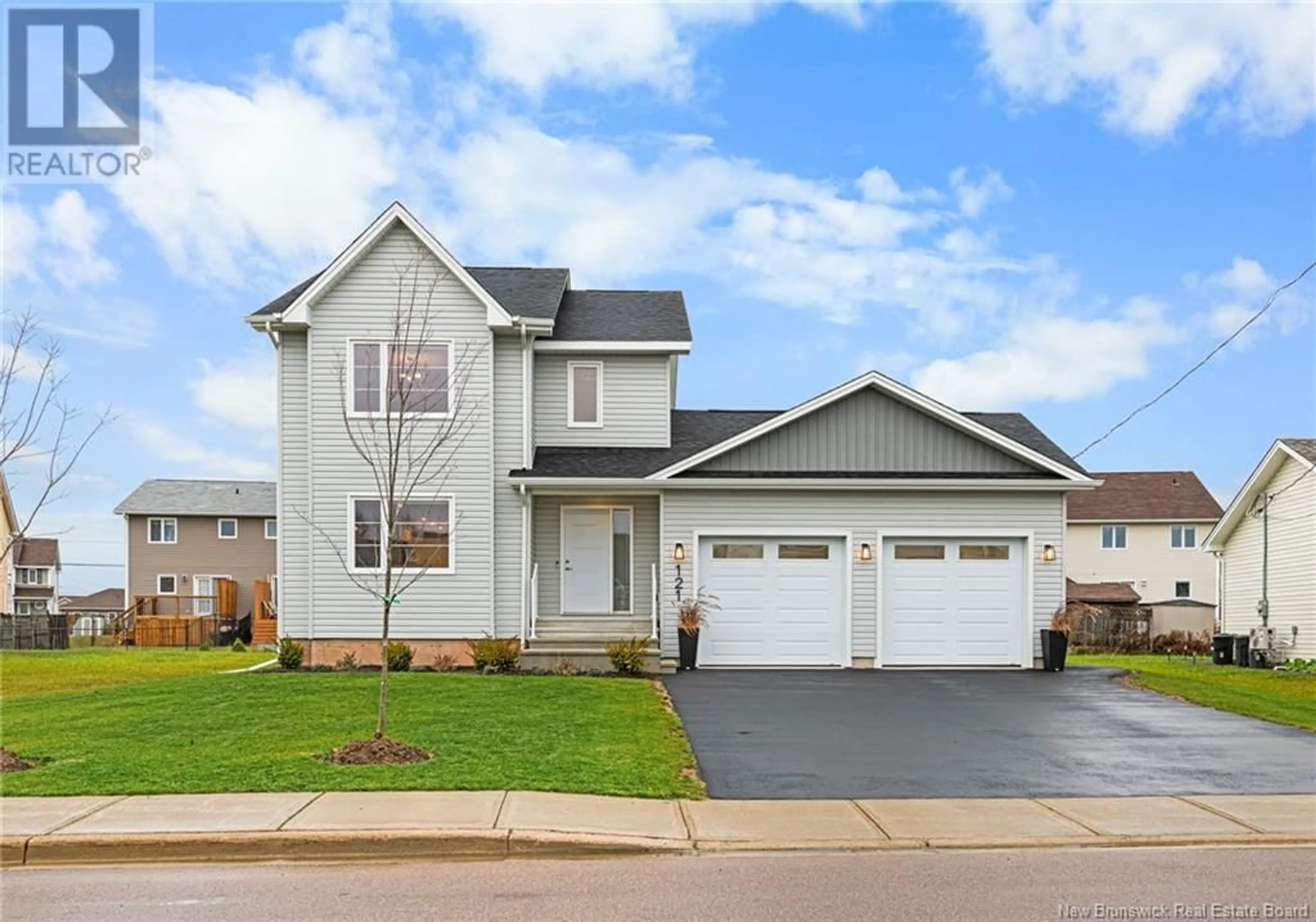 Frontside or backside of a home, the street view for 121 Oakfield, Riverview New Brunswick E1B0T3