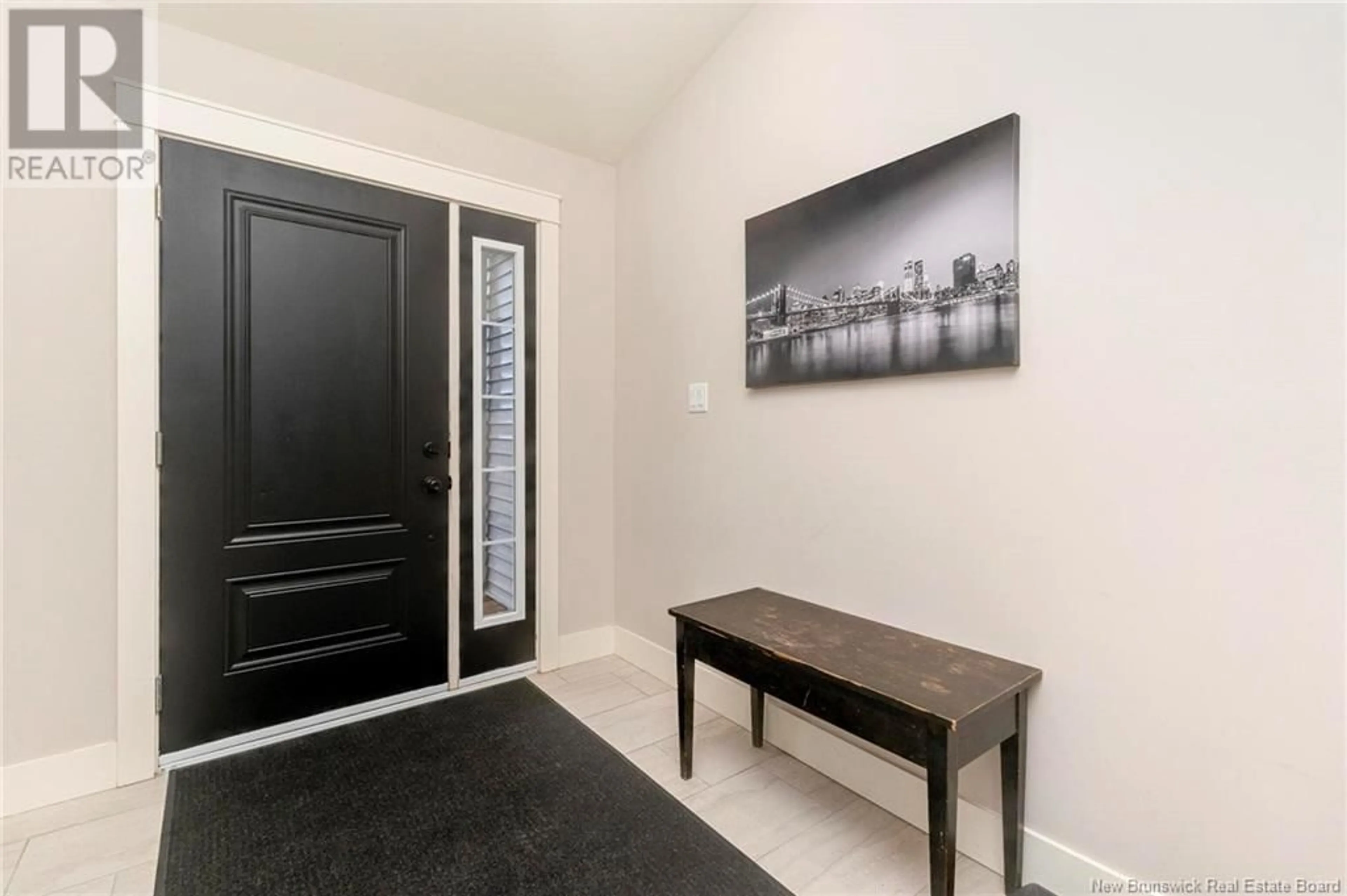 Indoor entryway, wood floors for 33 Robert Ross Boulevard, Hampton New Brunswick E5N0G2