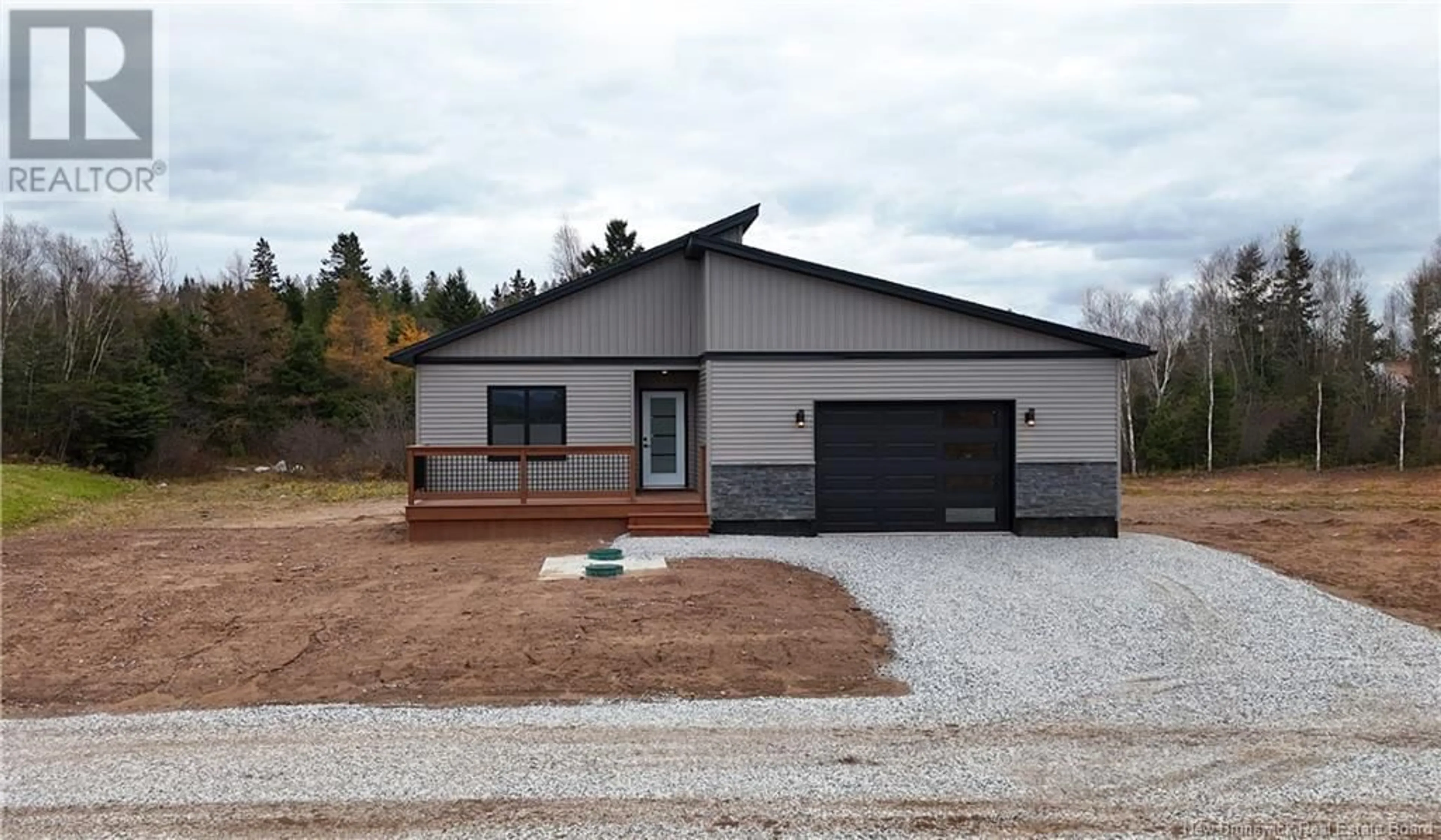 Frontside or backside of a home, cottage for 3 BELLBOTTOM Way, Quispamsis New Brunswick E2G2B8