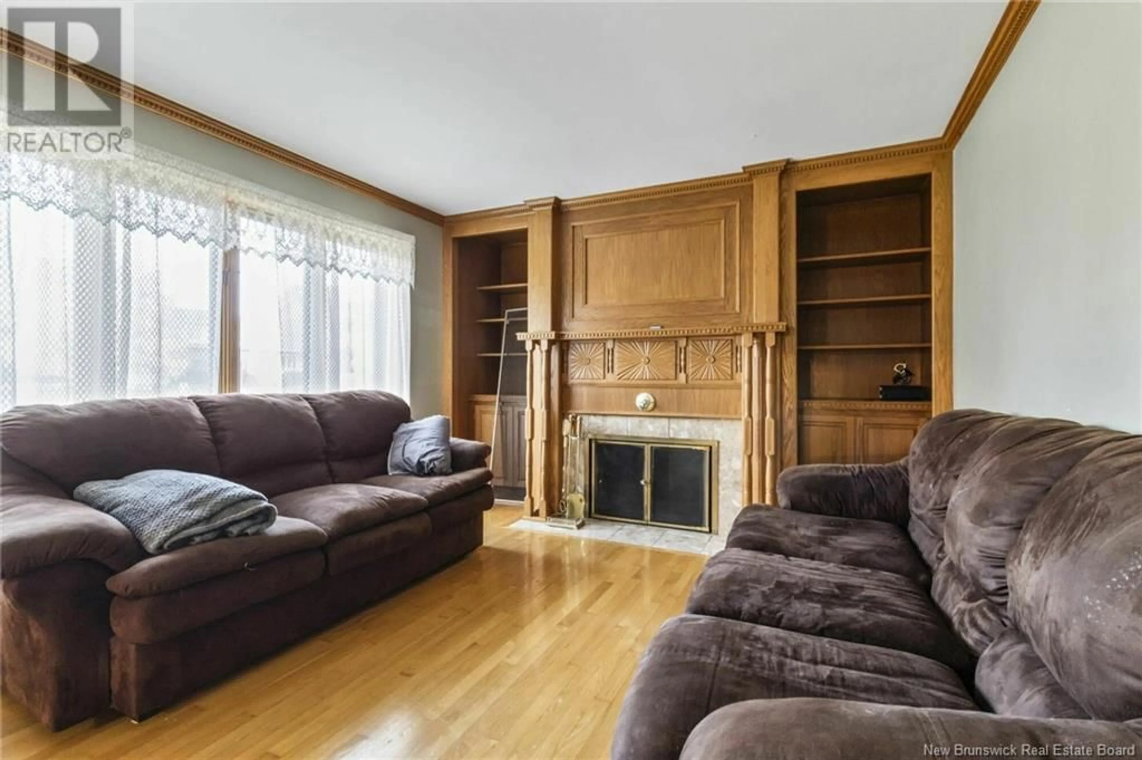 Living room, wood floors for 465 Rue Avant Garde Street, Dieppe New Brunswick E1A5E6