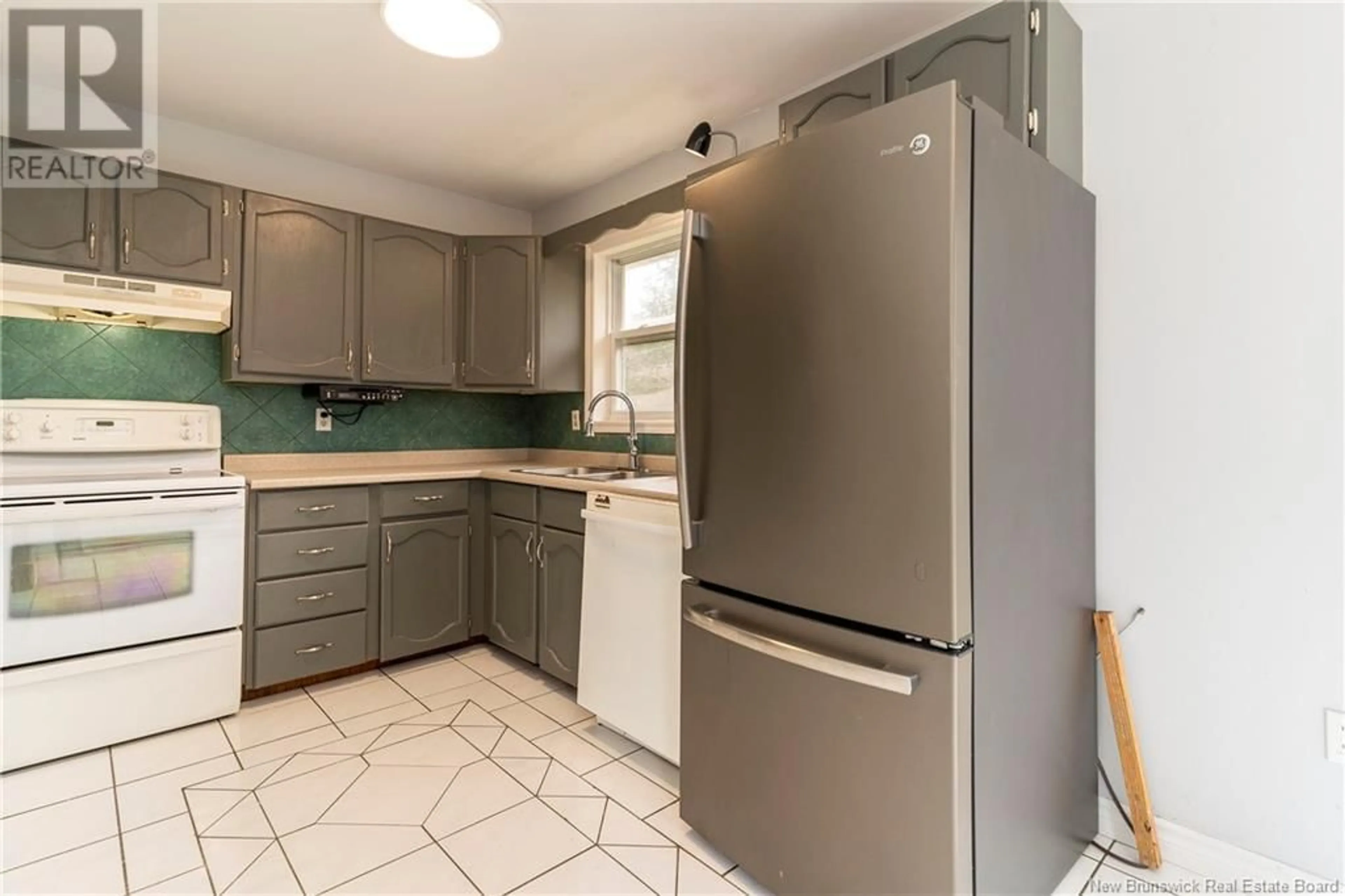 Standard kitchen, not visible floor for 11 Anna Avenue, Rothesay New Brunswick E2S1A3