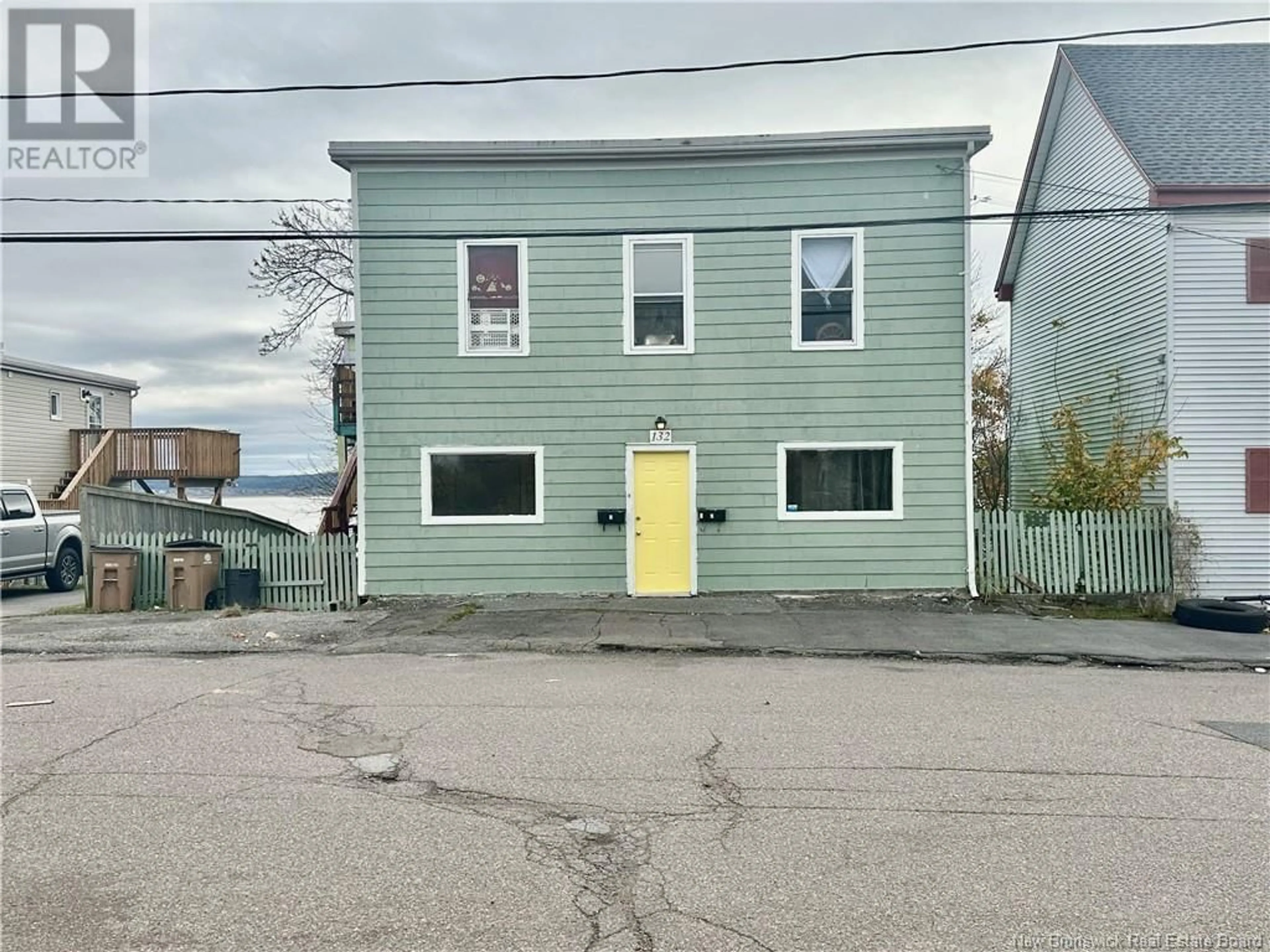 A pic from exterior of the house or condo, the front or back of building for 132 St. James Street, Saint John New Brunswick E2M2E3