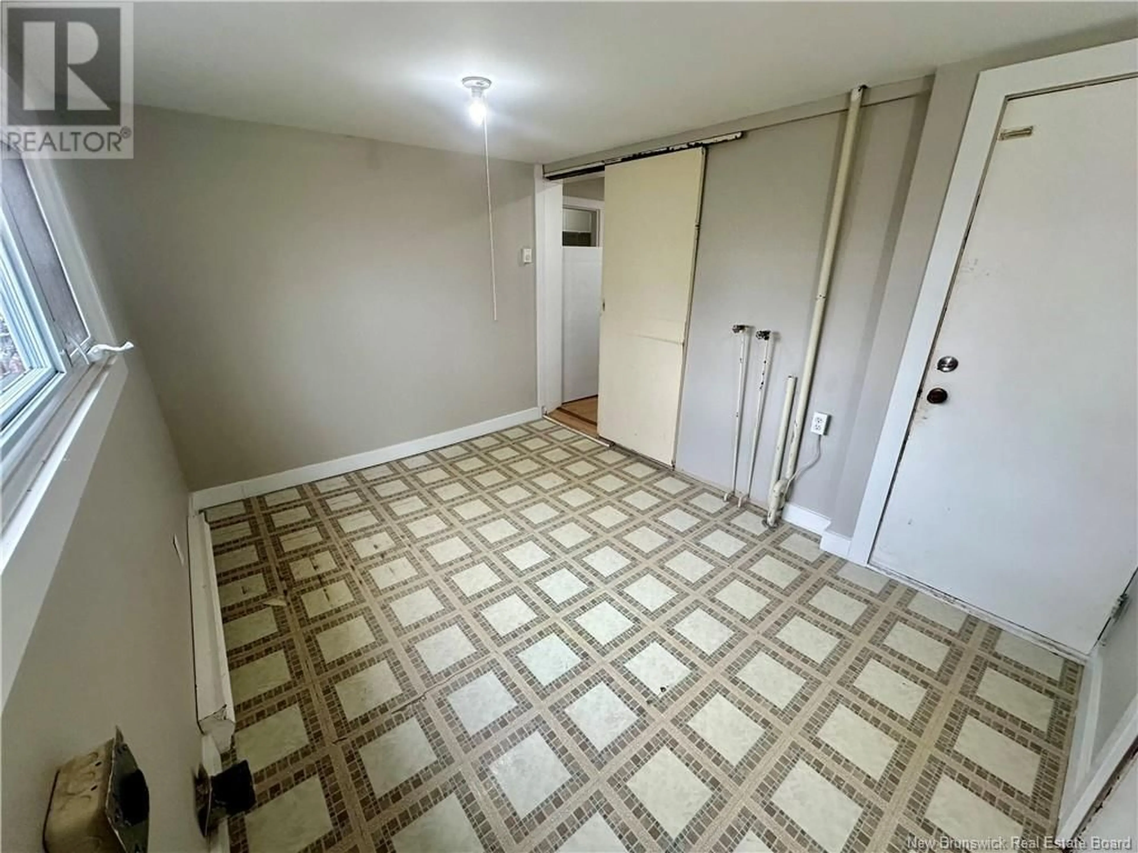 A pic of a room, unknown floor for 132 St. James Street, Saint John New Brunswick E2M2E3