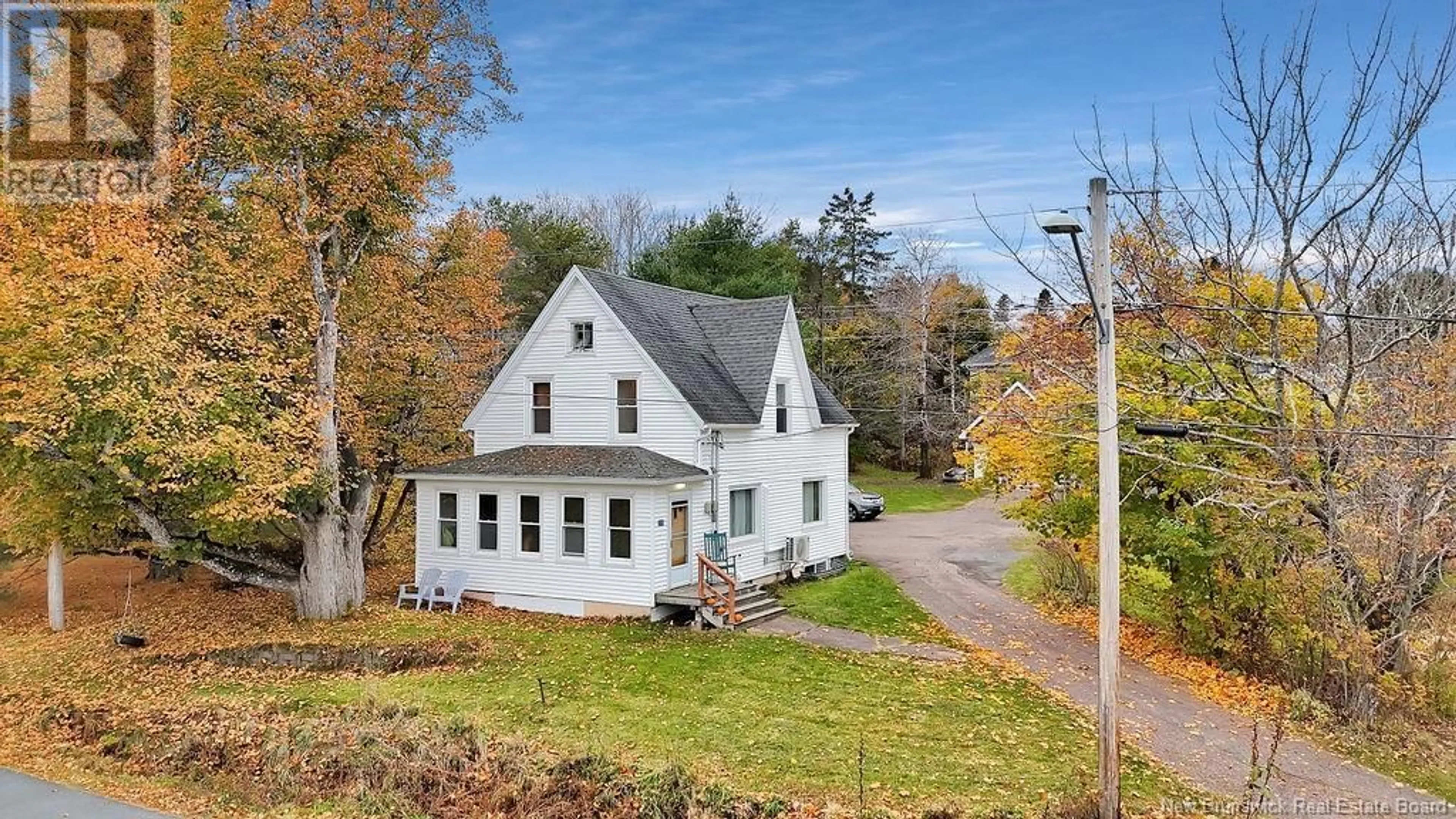 A pic from exterior of the house or condo, cottage for 11 Maple Avenue, Sackville New Brunswick E4L4C5