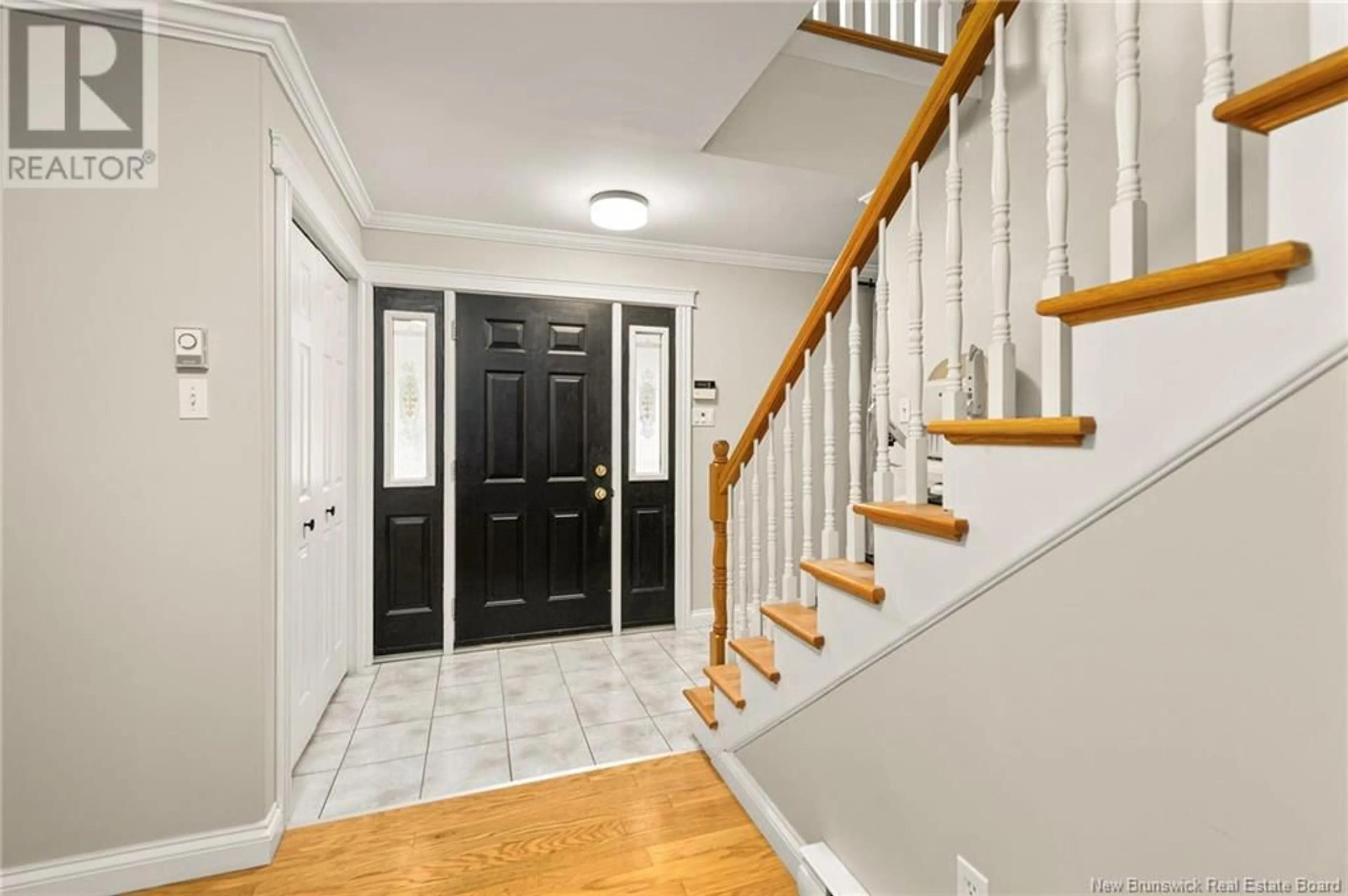 Indoor entryway, wood floors for 40 Osprey Road, Upper Coverdale New Brunswick E1J1T8