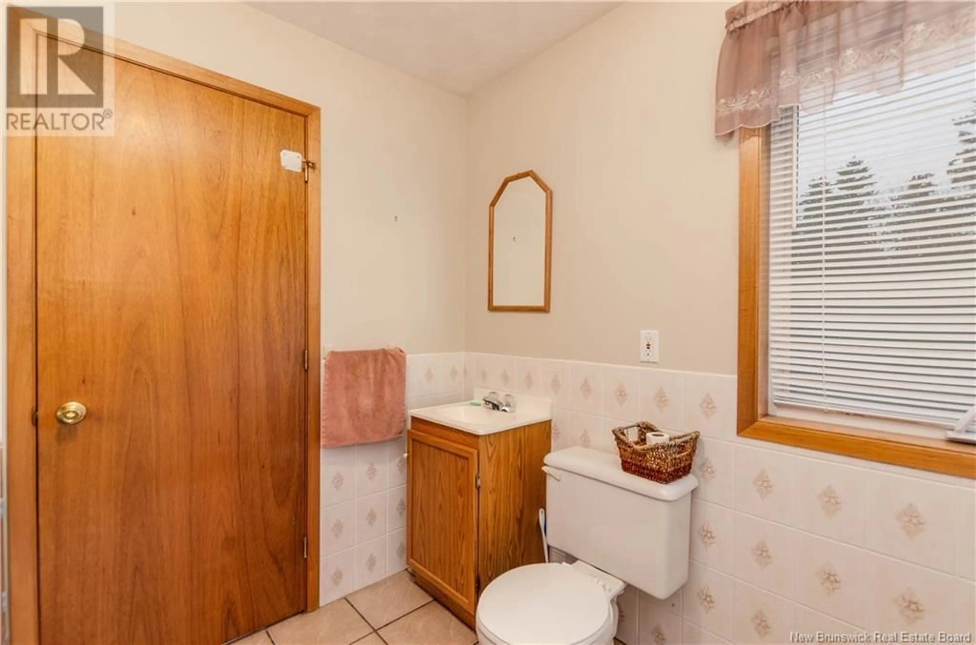 Standard bathroom, unknown floor for 1009 Tower Road, Dawson Settlement New Brunswick E4H2B8