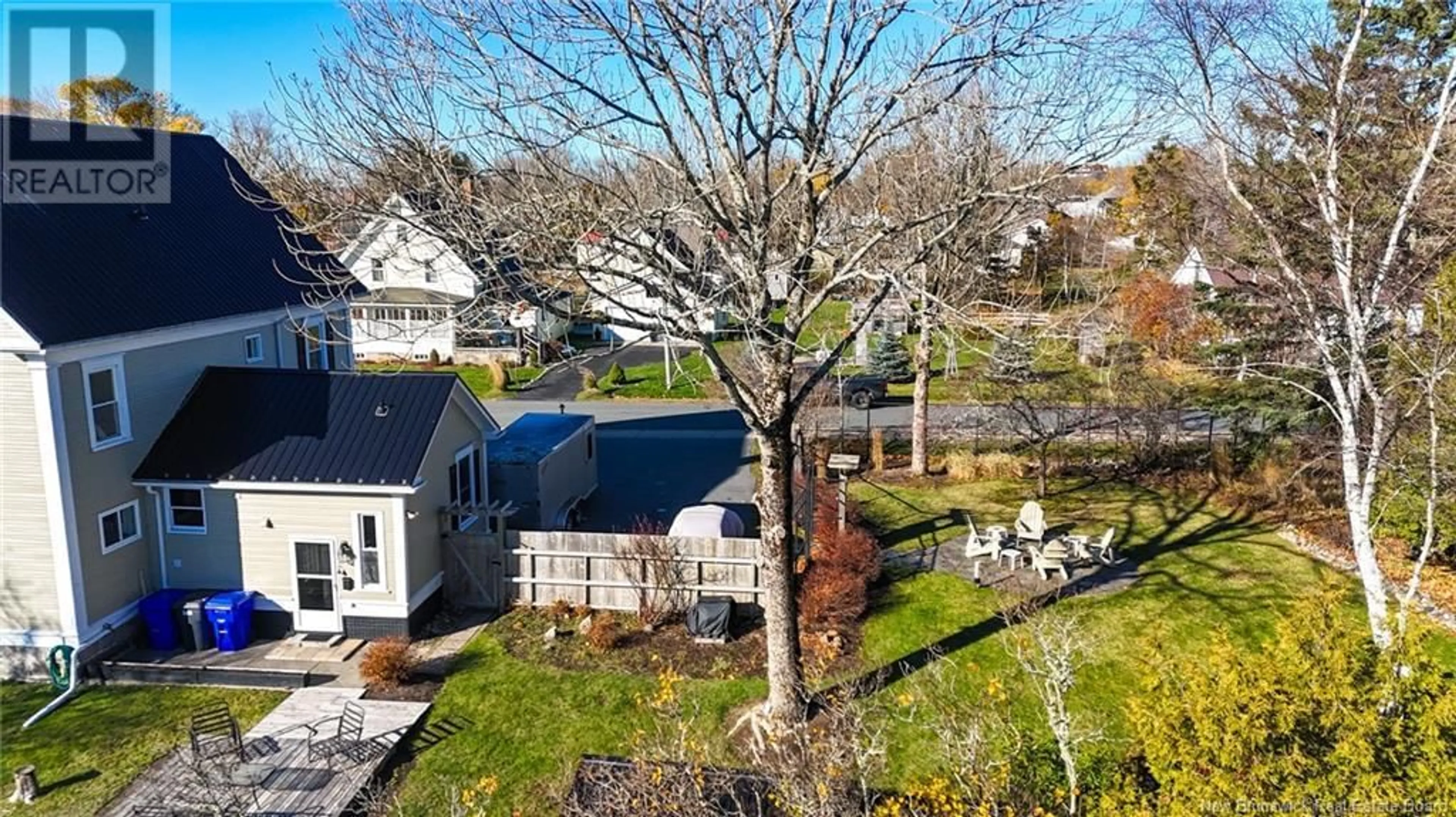 A pic from exterior of the house or condo, the fenced backyard for 364 Montague Street, Saint Andrews New Brunswick E5B1J8