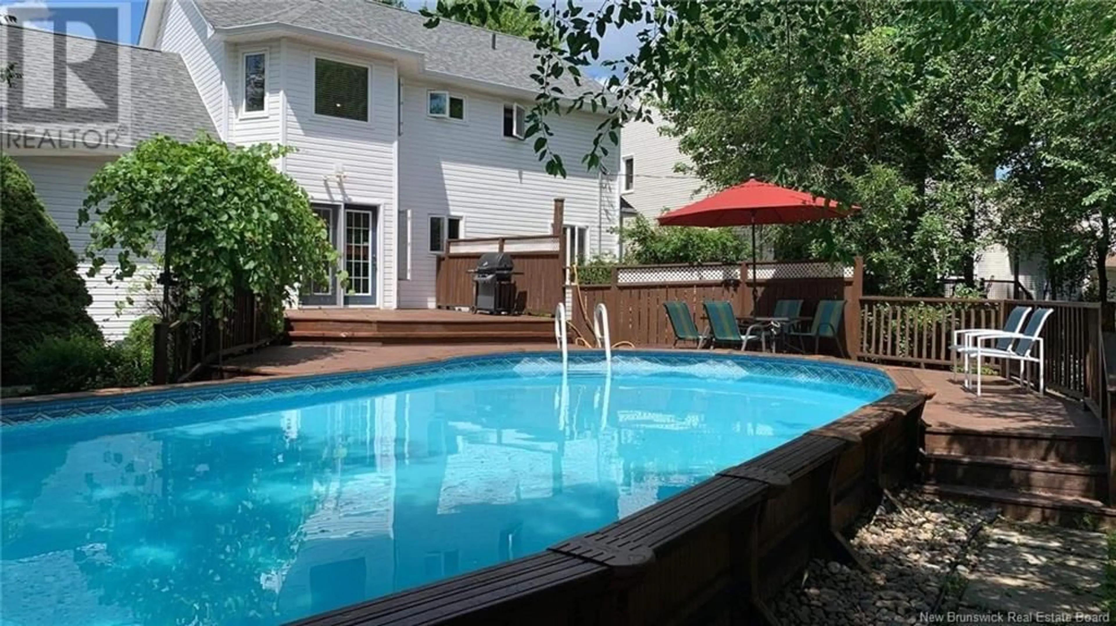 Indoor or outdoor pool for 76 Greenhaven Drive, Moncton New Brunswick E1G2K2