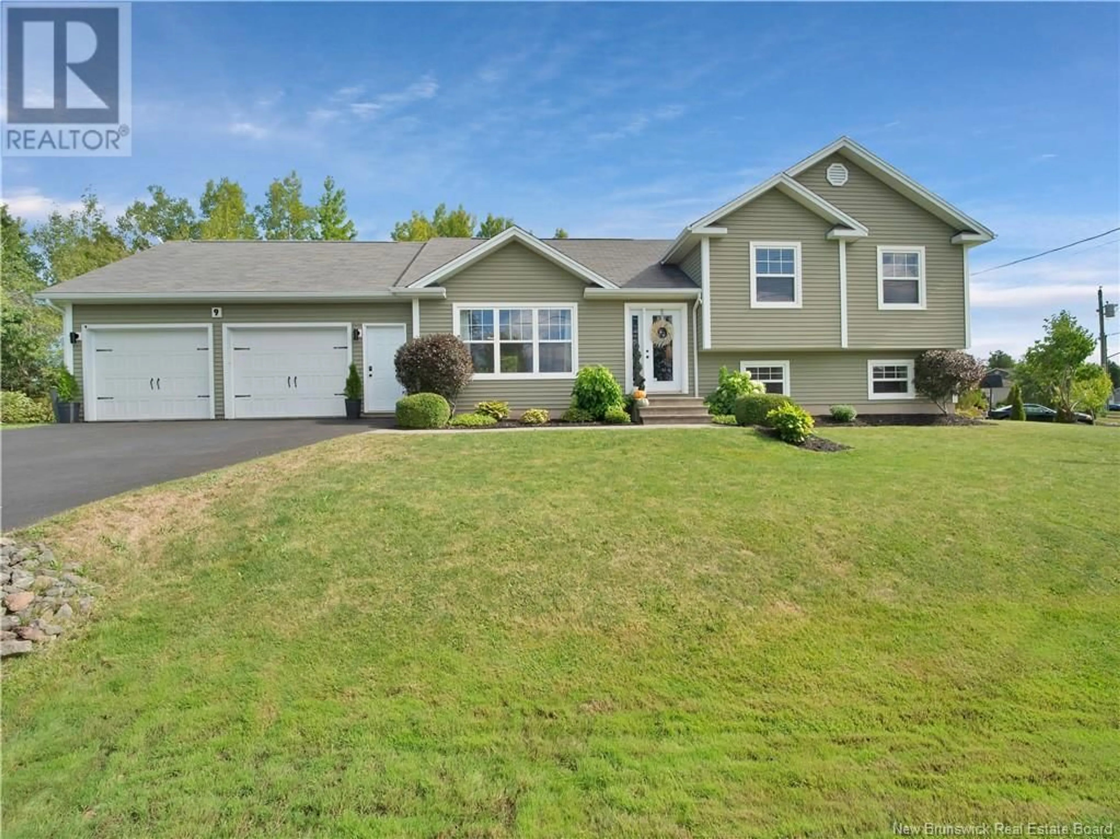 Frontside or backside of a home, the street view for 9 Larsen Lane, Salisbury New Brunswick E4J2L3