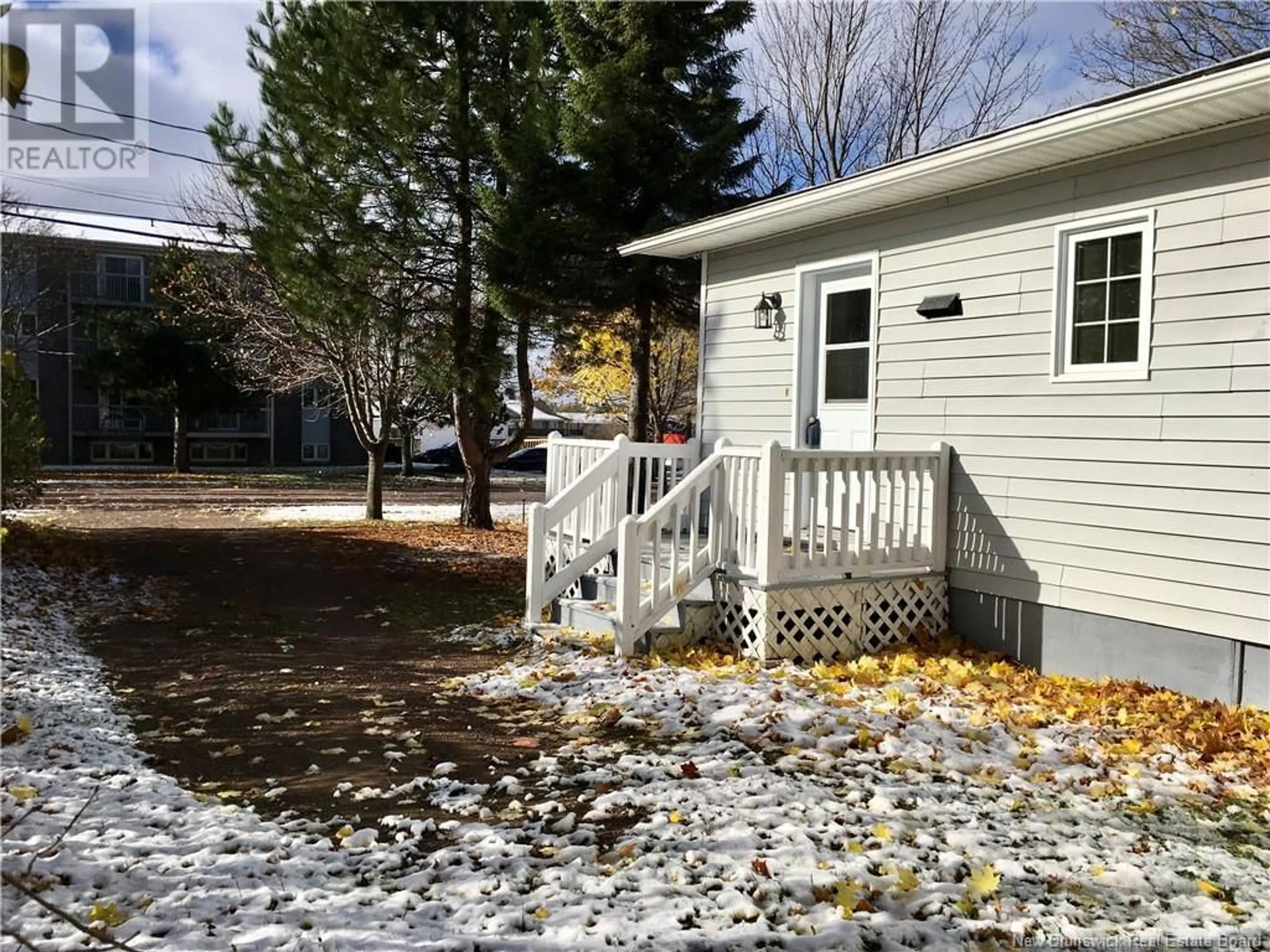 A pic from exterior of the house or condo, cottage for 86 Caissie Avenue, Shediac New Brunswick E4P1K5