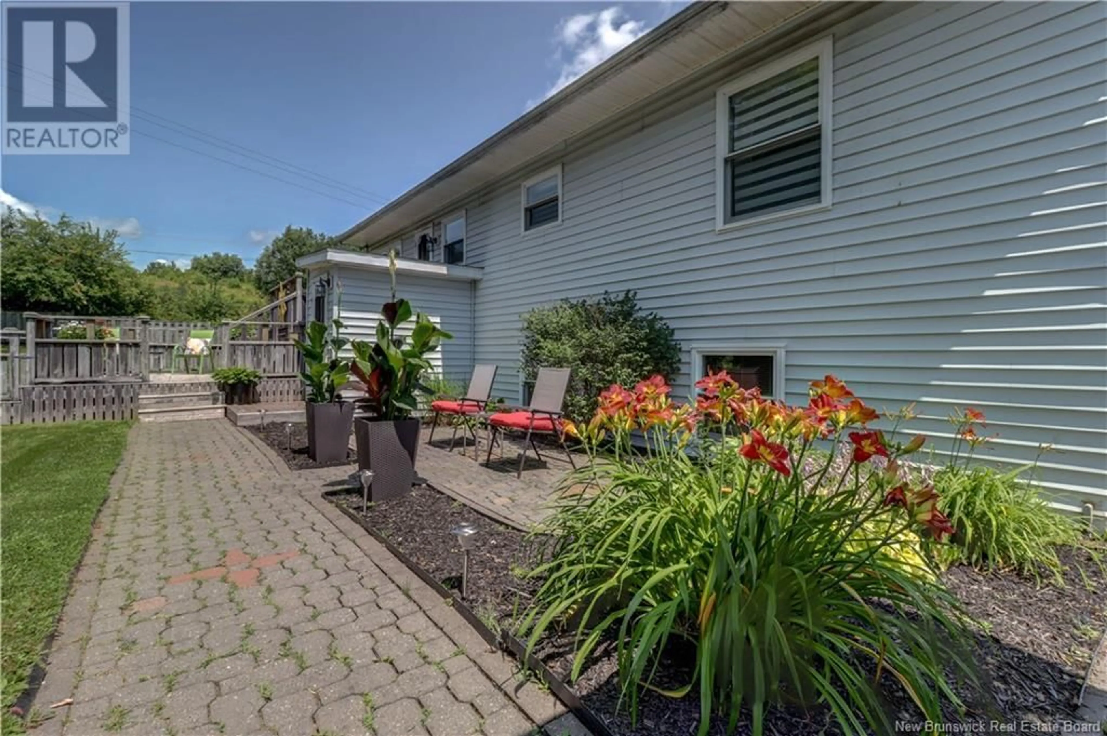 A pic from exterior of the house or condo, the street view for 28 Maxwell Drive, Sussex New Brunswick E4E2E2