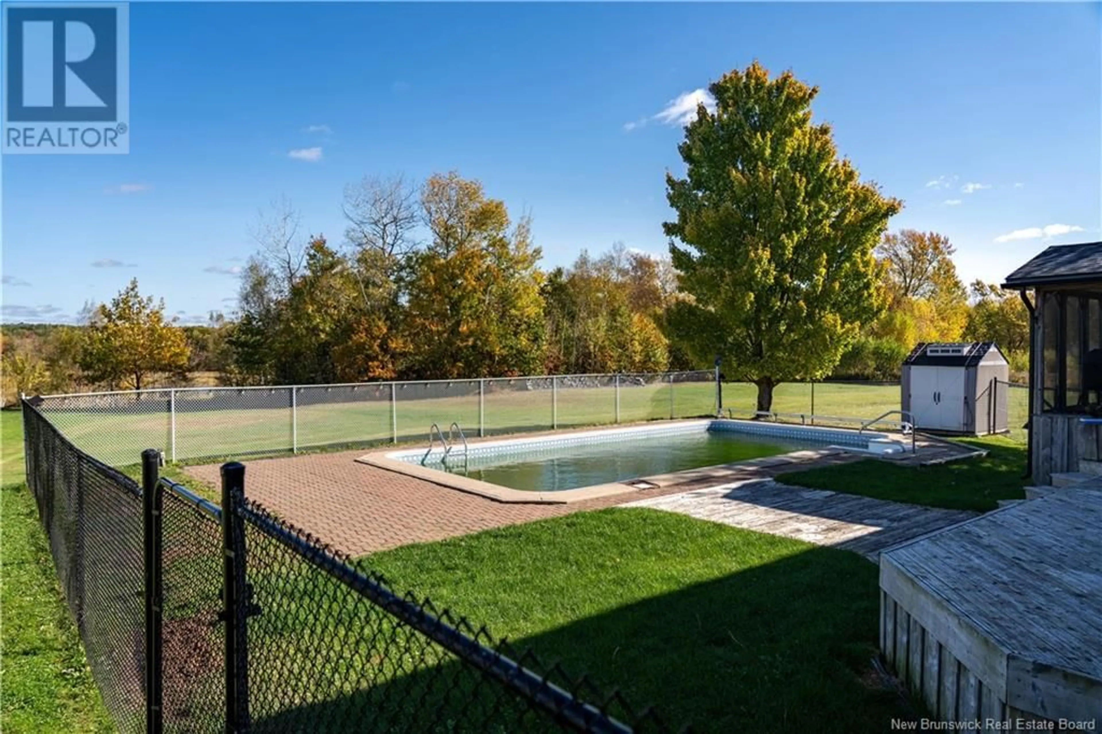 Indoor or outdoor pool for 4204 Route 690, Newcastle Creek New Brunswick E4B2M4