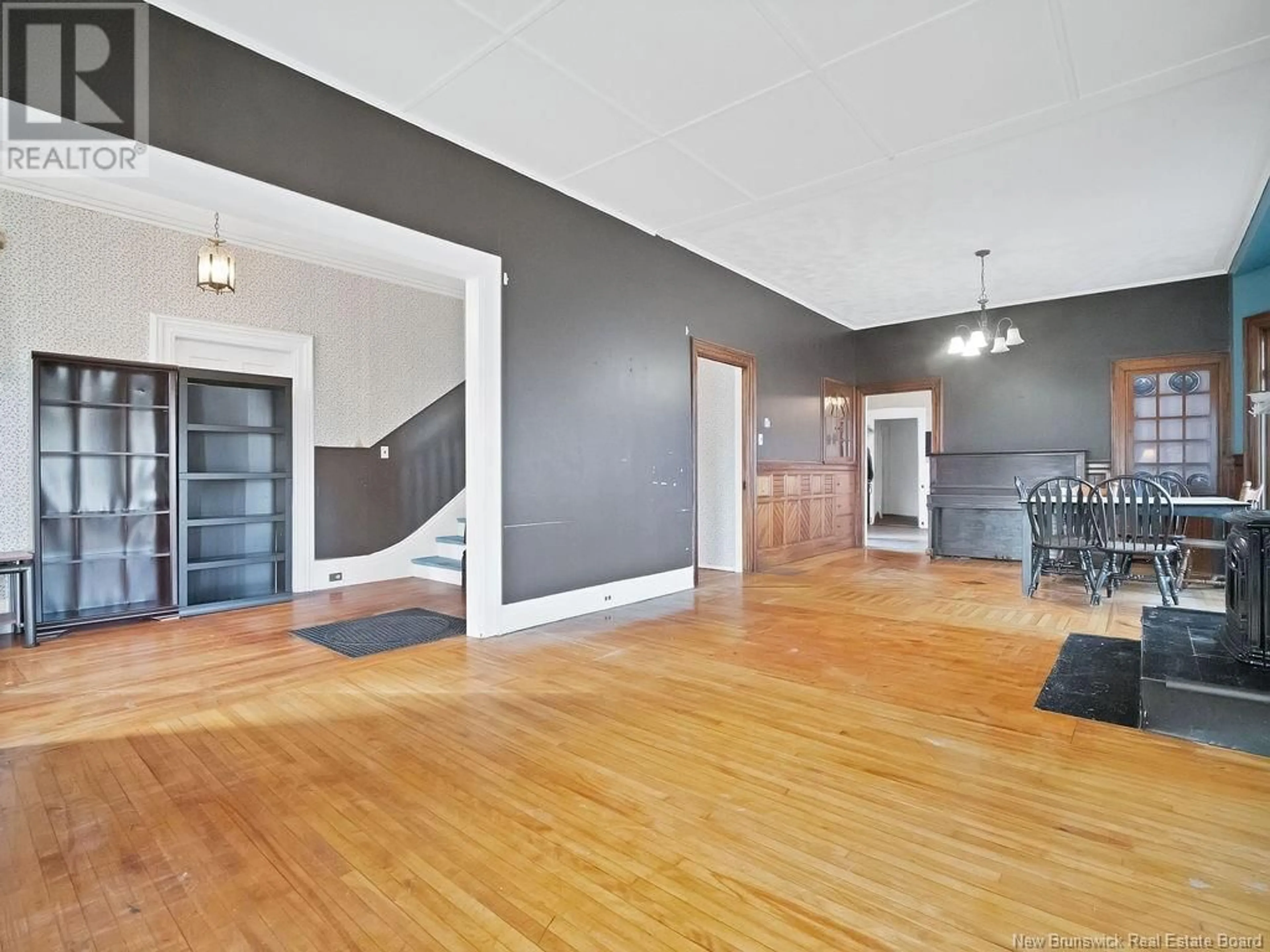 Indoor foyer, wood floors for 21 Church Avenue, Sussex New Brunswick E4E1A1